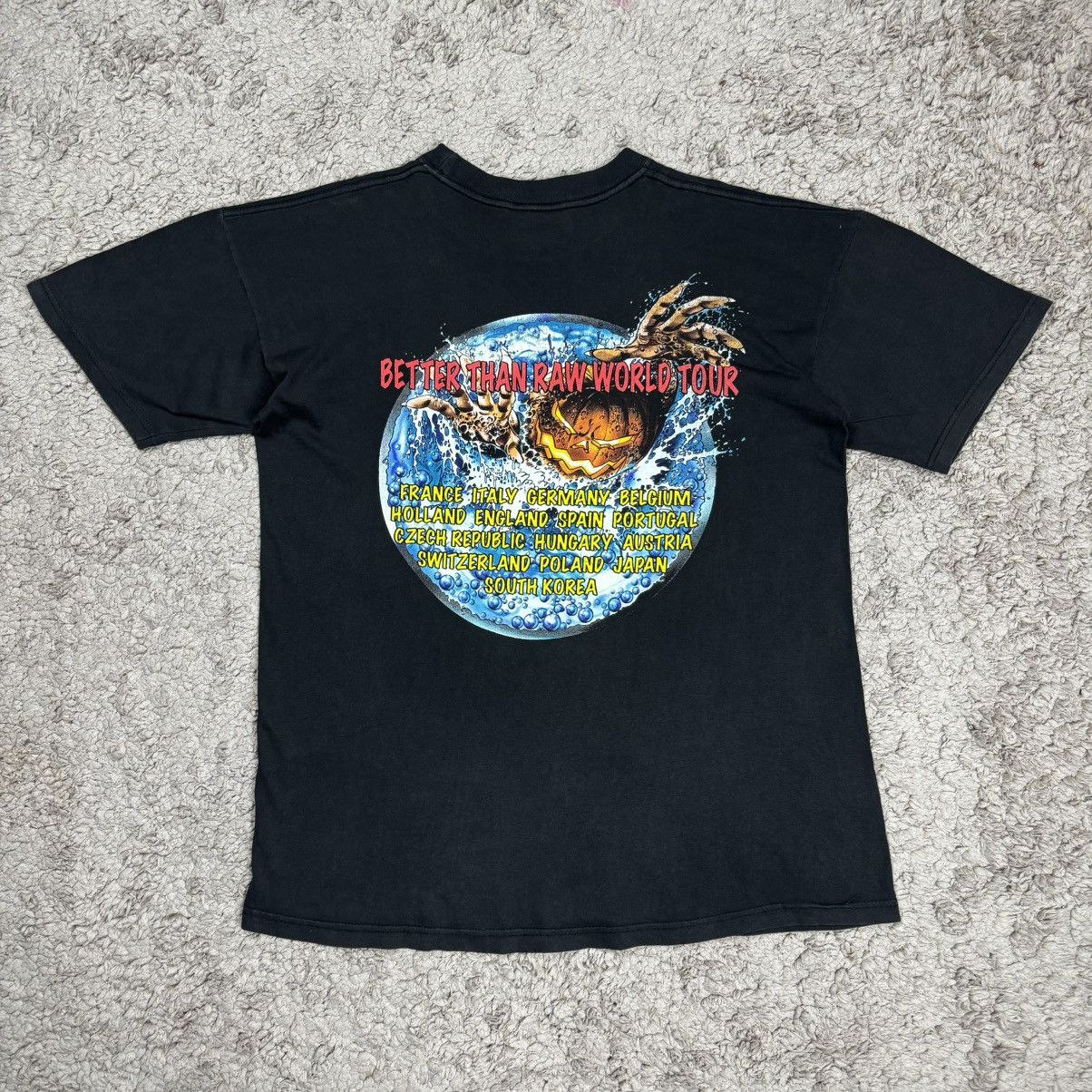 Band Tees Vintage Helloween Rare Graphic T-shirt Size US L / EU 52-54 / 3 - 2 Thumbnail