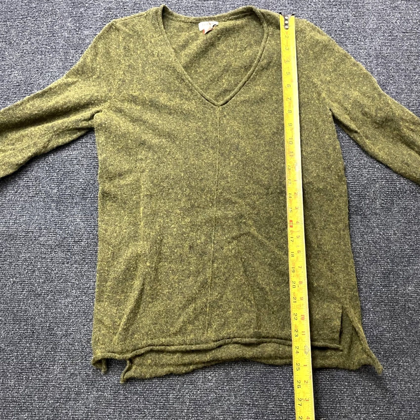 J.Crew J Crew Sweater Womens Small Green Wool Blend V Neck Long Sleeve Knit Pullover Size S / US 4 / IT 40 - 6 Thumbnail