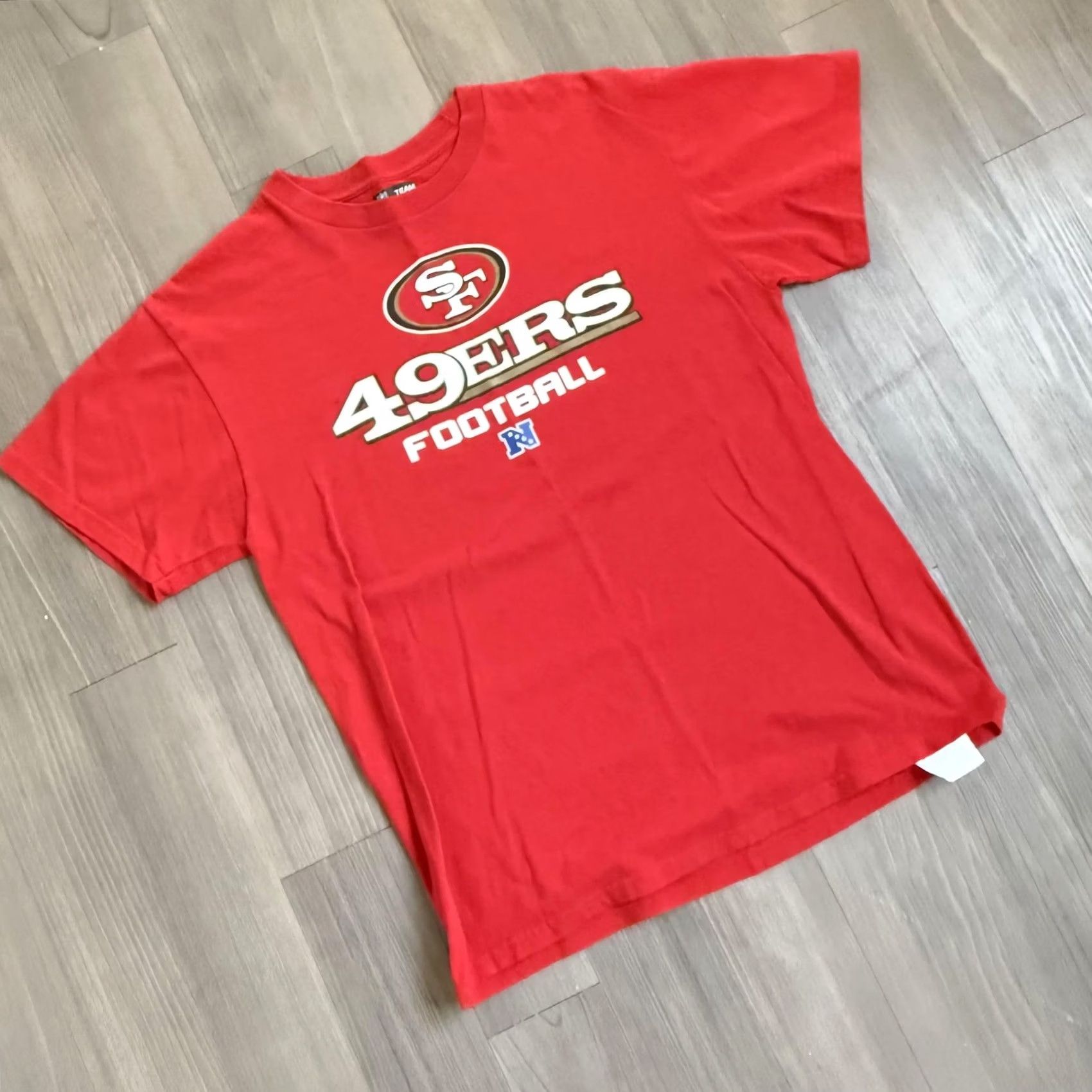 NFL San Francisco 49ers Shirt Mens Medium Red NFL Team Apparel Football Tee Cotton Size US M / EU 48-50 / 2 - 2 Thumbnail
