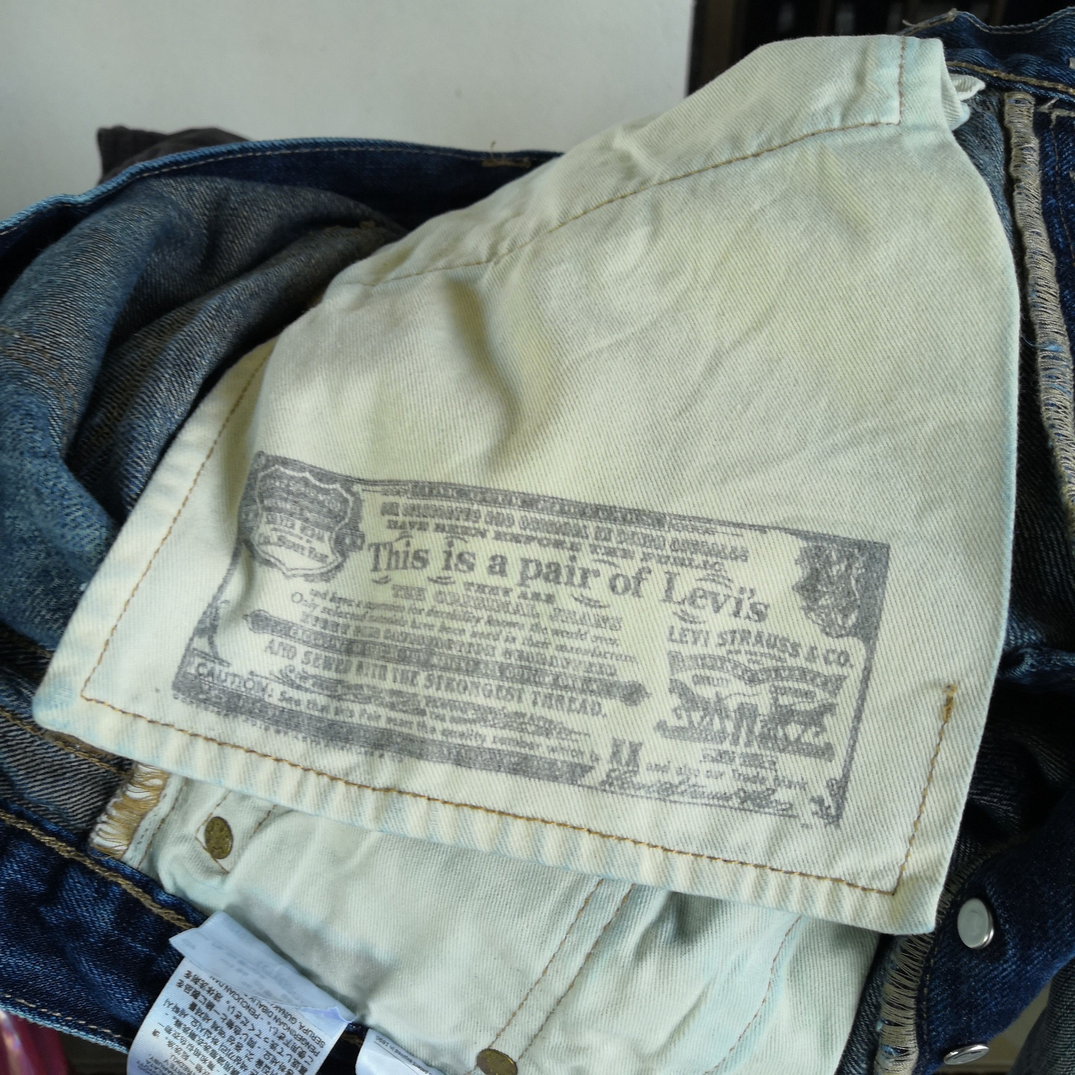 Levi's Vintage Levis 501 Denim Levi's 501 Distressed Faded Jeans Size US 32 / EU 48 - 9 Thumbnail