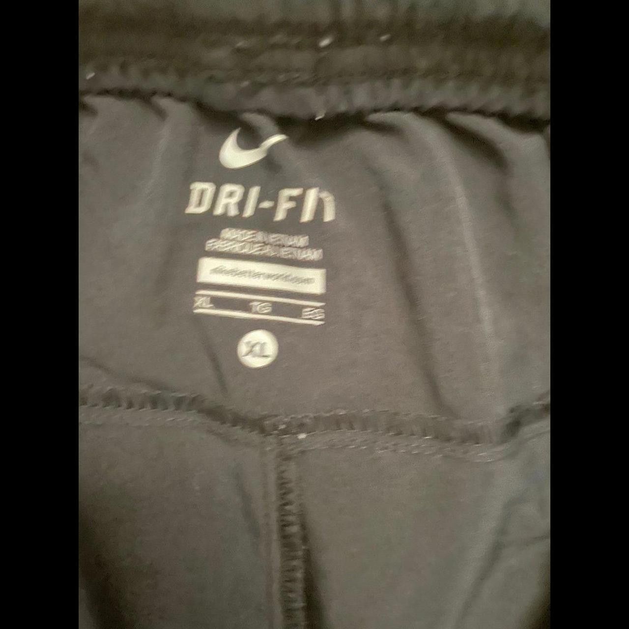 Nike Pre Own Mens Nike Black Size US XL / EU 56 / 4 - 2 Thumbnail