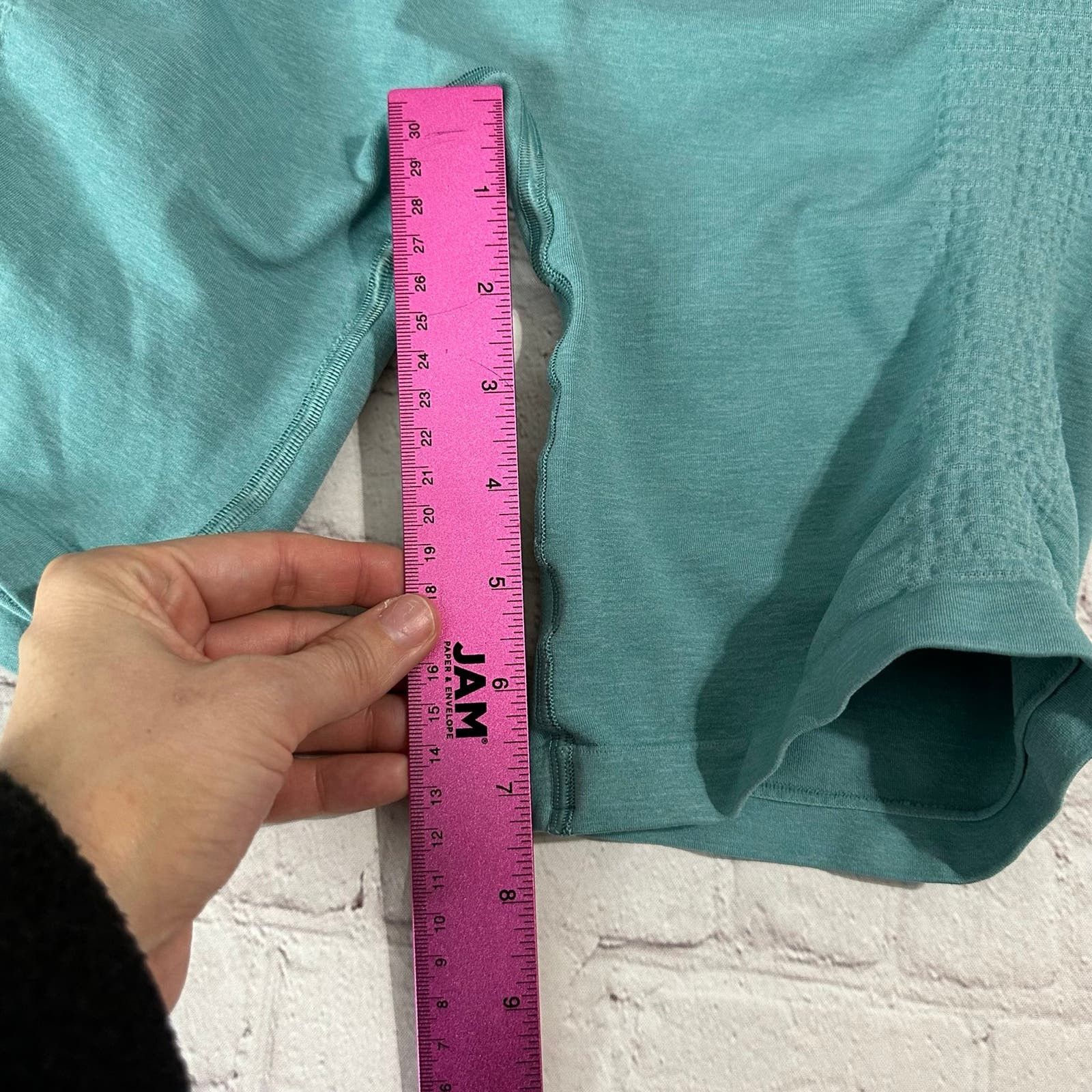 Other Alphalete seamless shorts Size 30" / US 8 / IT 44 - 5 Thumbnail