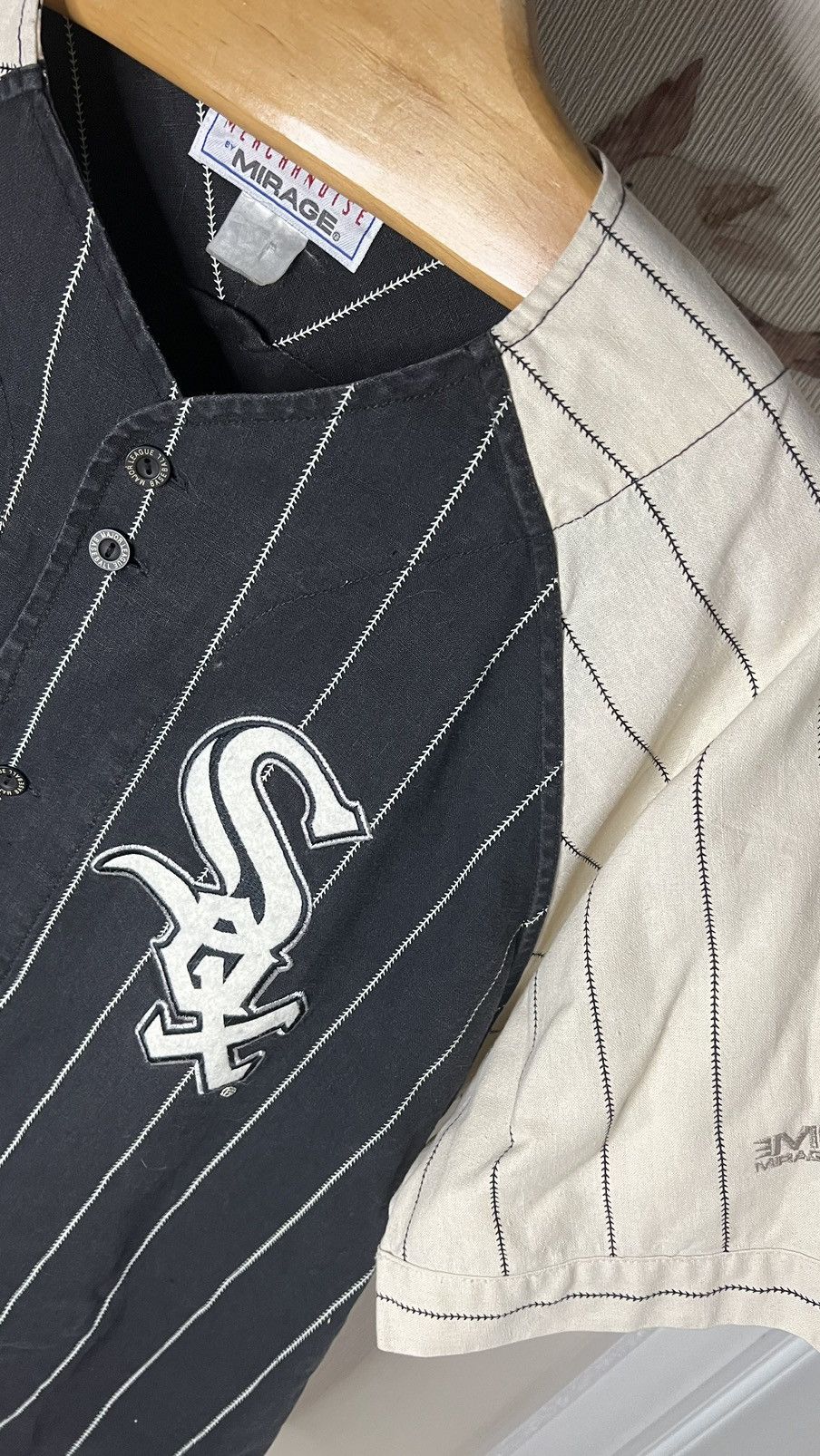 MLB × Majestic VTG 90’s RARE‼️Chicago White Sox MLB mirage USA jersey Size US XL / EU 56 / 4 - 2 Thumbnail