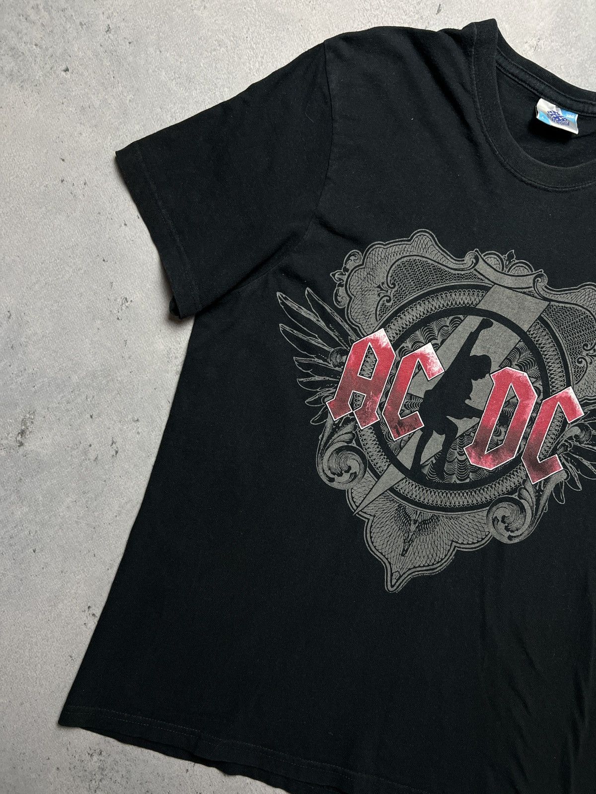 Band Tees Vintage 08/09 AC/DC Black Ice Tour Faded tee Boxy Grunge 00s Size US M / EU 48-50 / 2 - 3 Thumbnail
