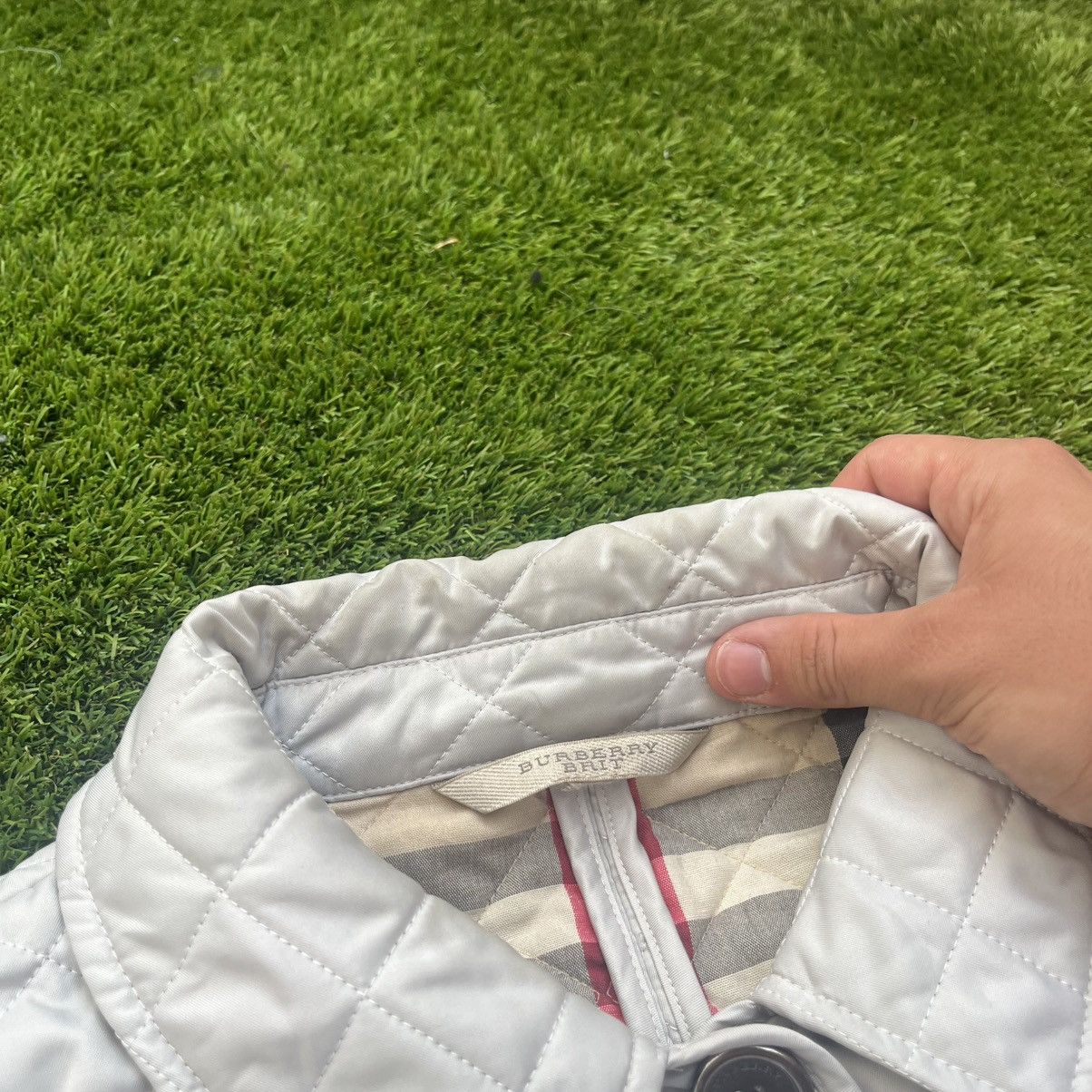 Burberry Burberry Brit Quilted Jacket – Nova Check Lining – Beige Size M / US 6-8 / IT 42-44 - 14 Thumbnail