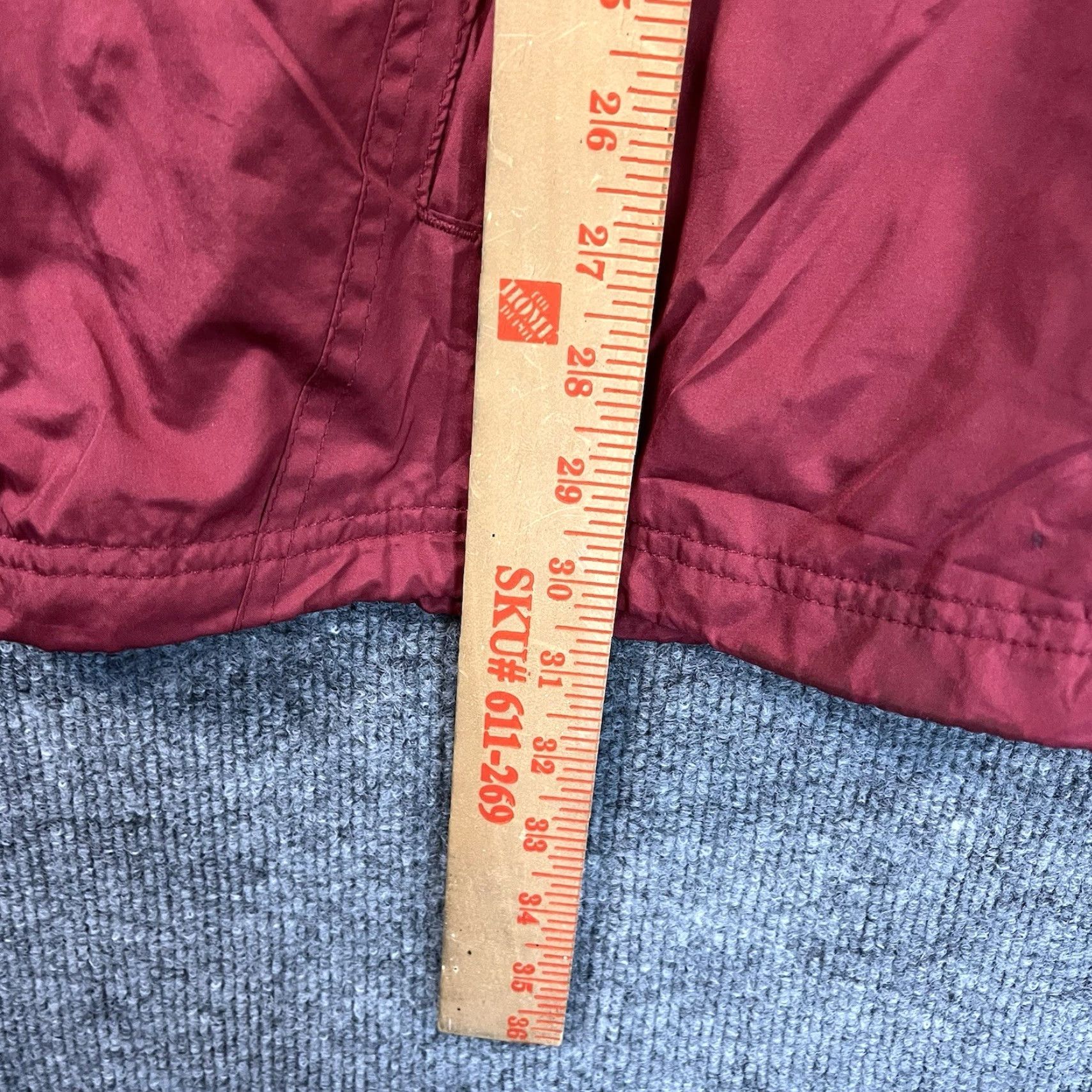 Vintage VINTAGE Red Oak USC Trojans Pullover Jacket Mens Large Hooded Windbreaker Red Tailored Utility? Size US L / EU 52-54 / 3 - 5 Thumbnail