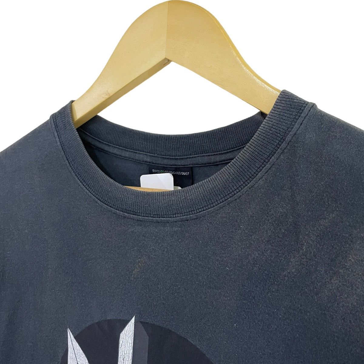 Japanese Brand × Neighborhood Vintage 2001 Neig OG Logo’s Vintage Size US M / EU 48-50 / 2 - 7 Thumbnail