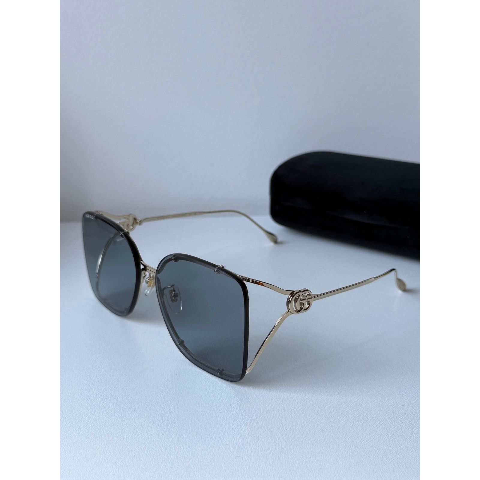 Gucci NEW Gucci GG1713SA Rimless Oversized Square Sunglasses $695 Size ONE SIZE - 3 Thumbnail