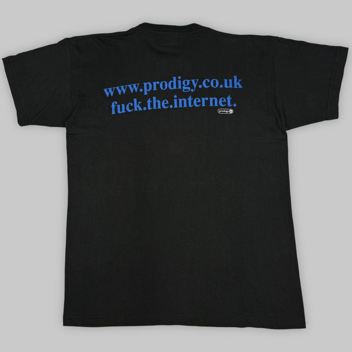 Band Tees Vintage 1998 The Prodigy ‘Fuck The Internet’ Italian T Shirt Size US L / EU 52-54 / 3 - 3 Thumbnail
