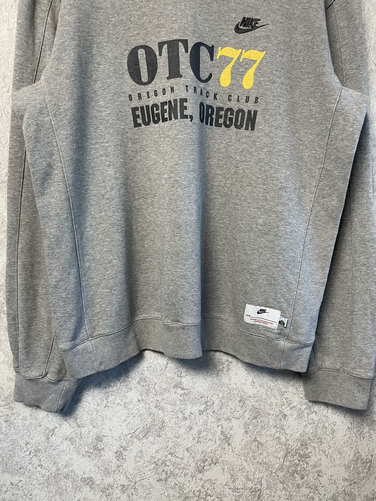 Nike Vintage Nike Eugene Oregon OTC77 Sweatshirt Crewneck 90s Size US L / EU 52-54 / 3 - 3 Thumbnail