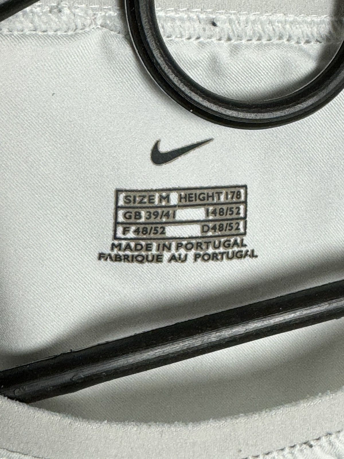 Nike Slovakia National Team 02/03 Away Football Soccer Jersey Size US M / EU 48-50 / 2 - 9 Thumbnail
