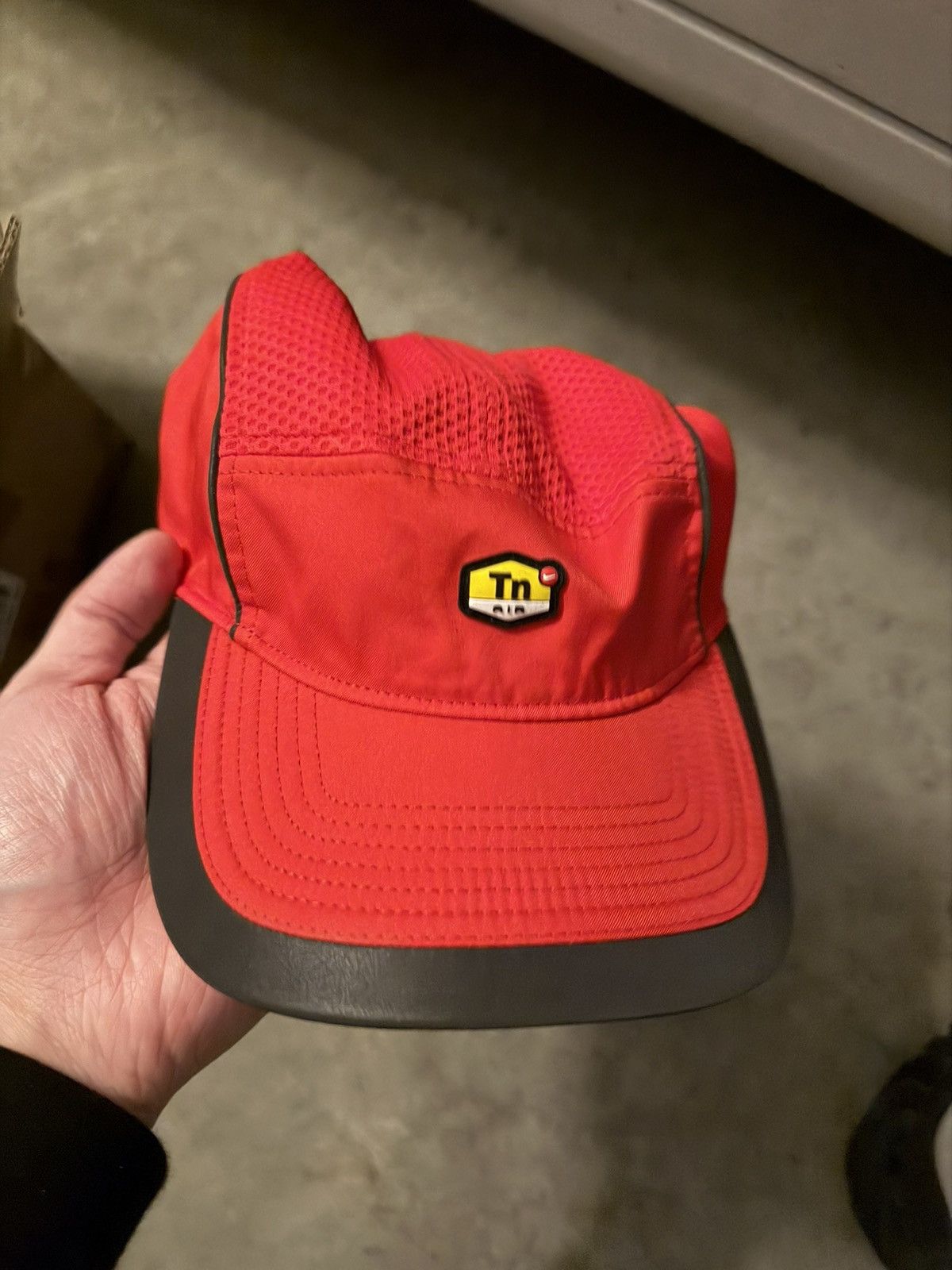 Nike Rare Nike Hat Tn Air Size ONE SIZE - 1 Thumbnail