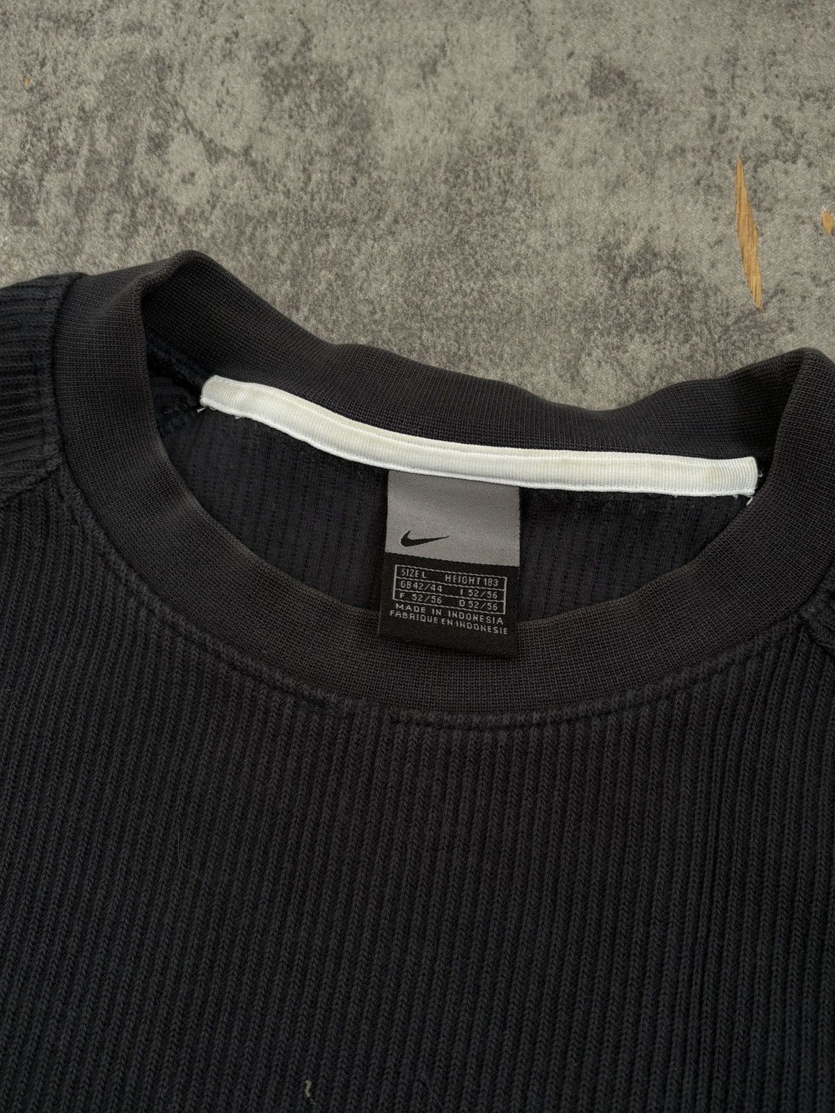 Nike Vintage Nike y2k sweatshirt embroidery swoosh Size US L / EU 52-54 / 3 - 11 Thumbnail