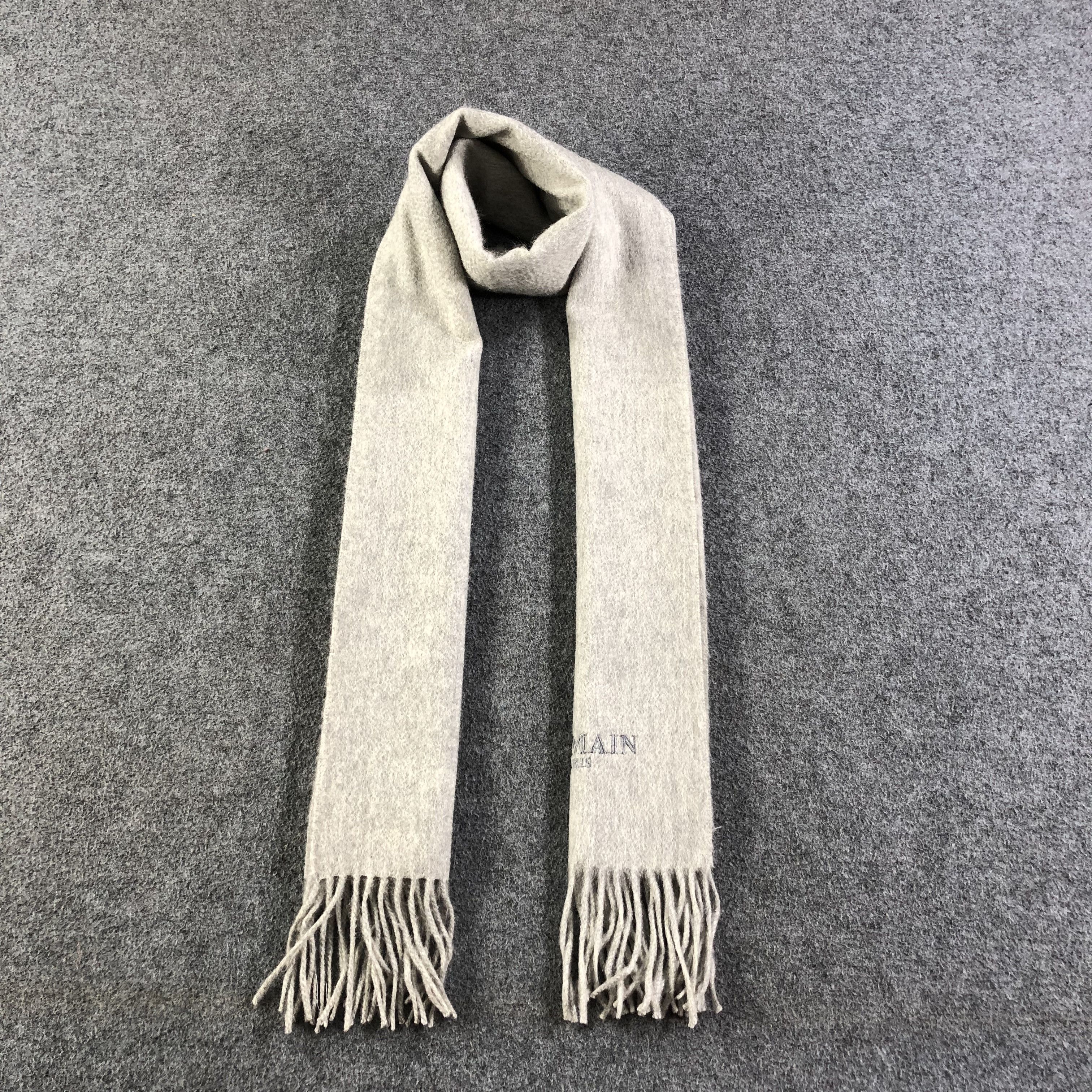 Pierre Balmain Pierre Balmain Cashmere Scarf Muffler V1256 Size ONE SIZE - 1 Thumbnail