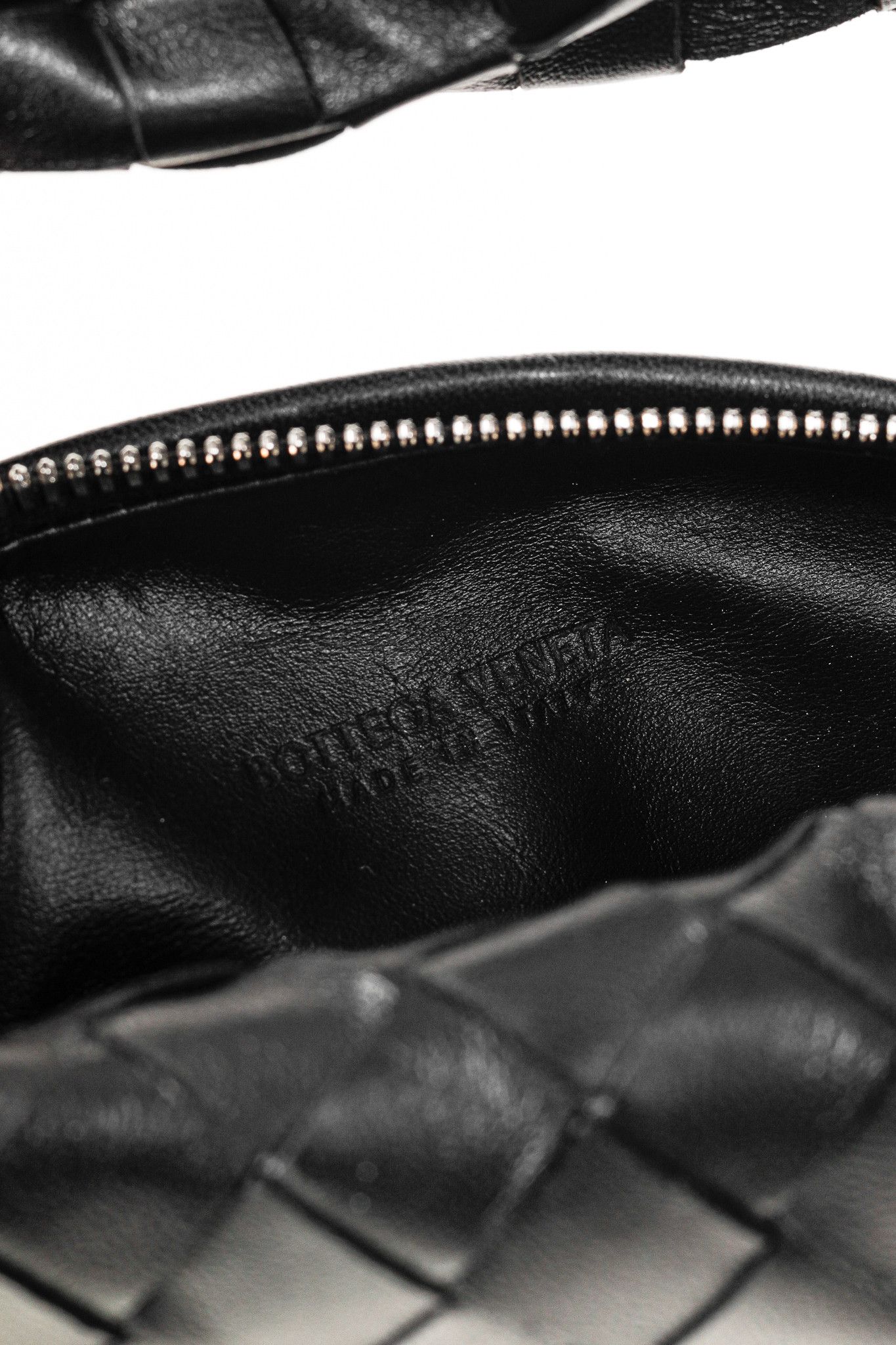 Bottega Veneta Bottega Veneta Mini Jodie Black Leather Knotted Round Bag Size ONE SIZE - 8 Thumbnail