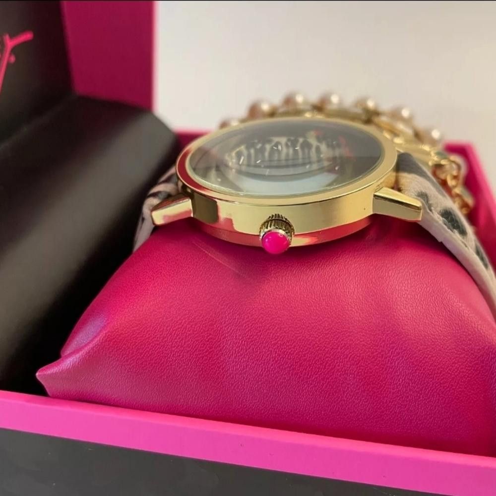 Designer Betsey Johnson Leopard Print Watch With 5 Bracelets Gift Set Size ONE SIZE - 3 Thumbnail