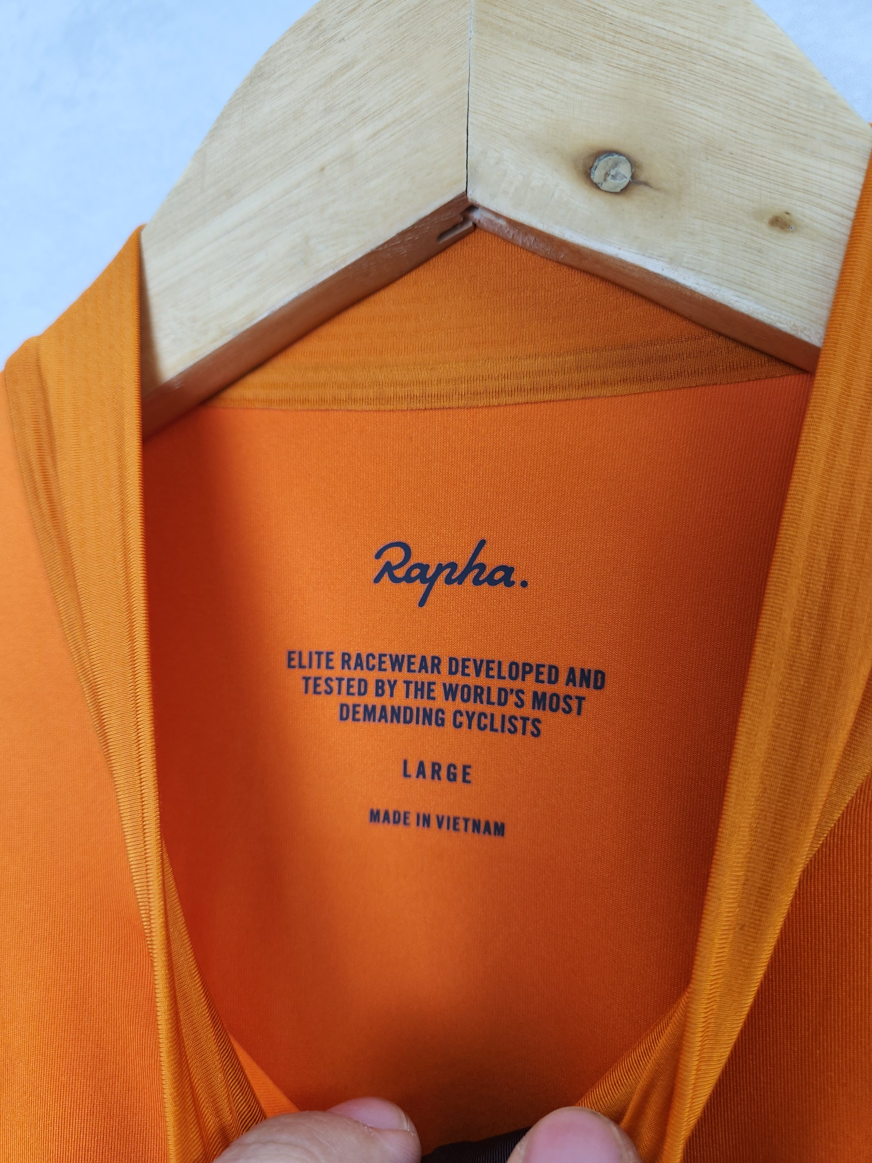 Rapha Rapha pro team jersey orange size L Size US L / EU 52-54 / 3 - 9 Thumbnail