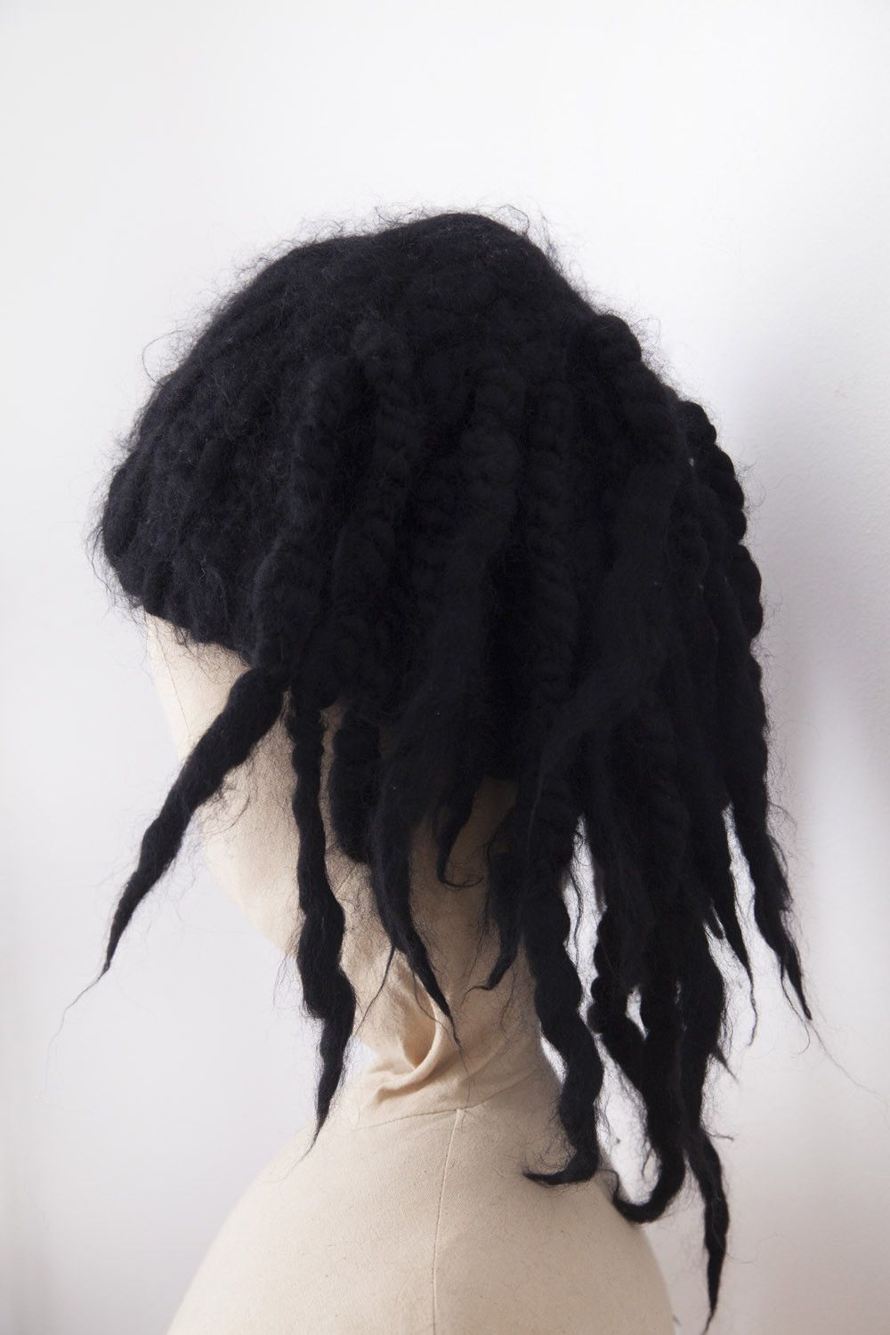 Issey Miyake AW11 Issey Miyake black wool dreadlocks beanie Size ONE SIZE - 2 Thumbnail