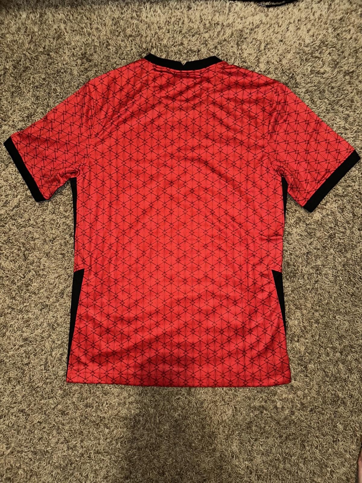 Nike Nike Men’s Urawa Japan Red Diamonds Soccer 2021/2022 Home Jersey Size US M / EU 48-50 / 2 - 7 Thumbnail
