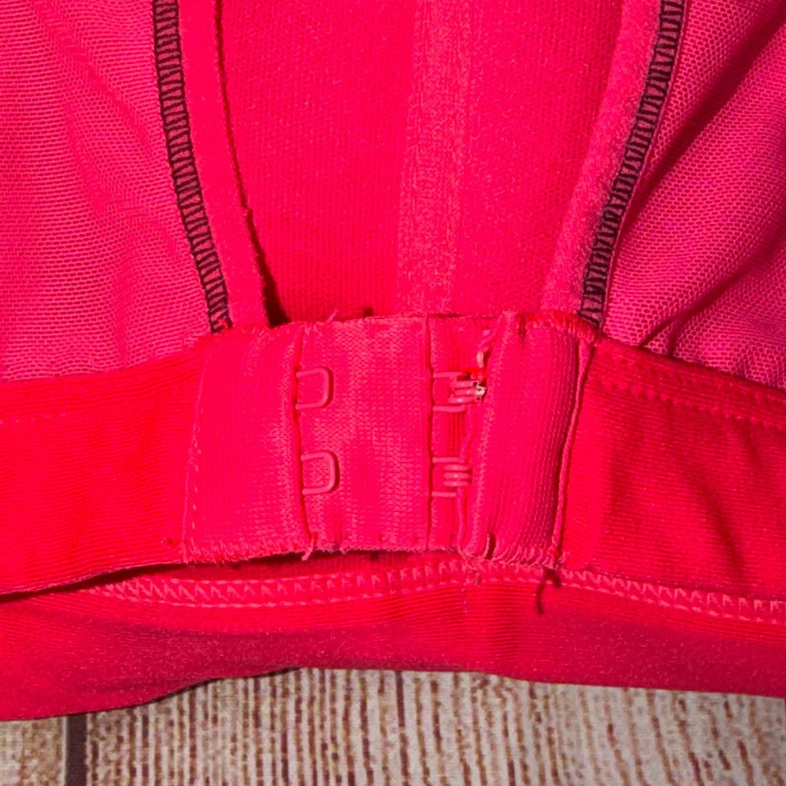 Other Danskin Now Women's Sports Bra 36D Size ONE SIZE - 6 Thumbnail