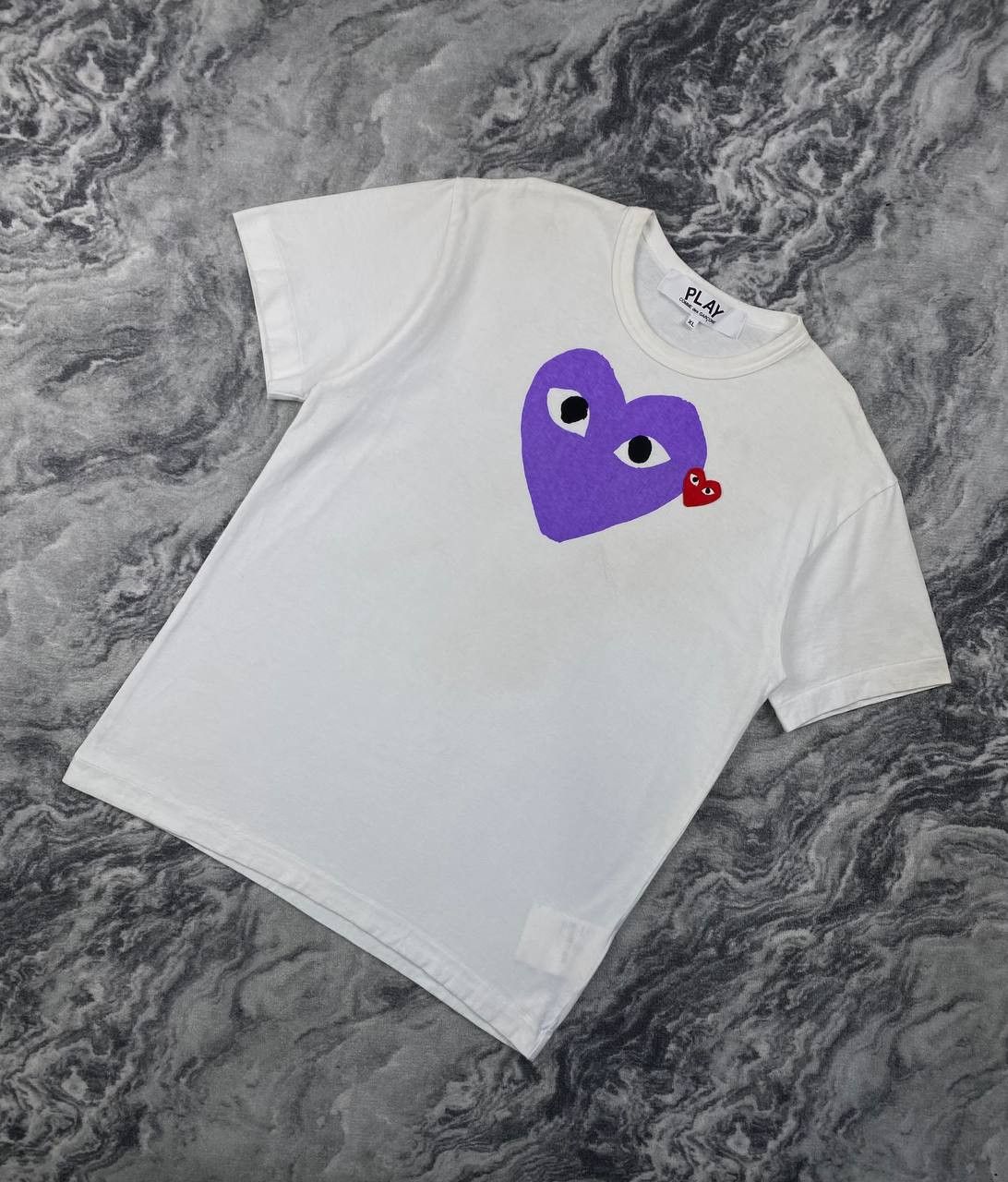 Comme des Garcons Comme des Garcons Play Red Emblem Heart T-shirt Big Logo Size US XL / EU 56 / 4 - 1 Thumbnail