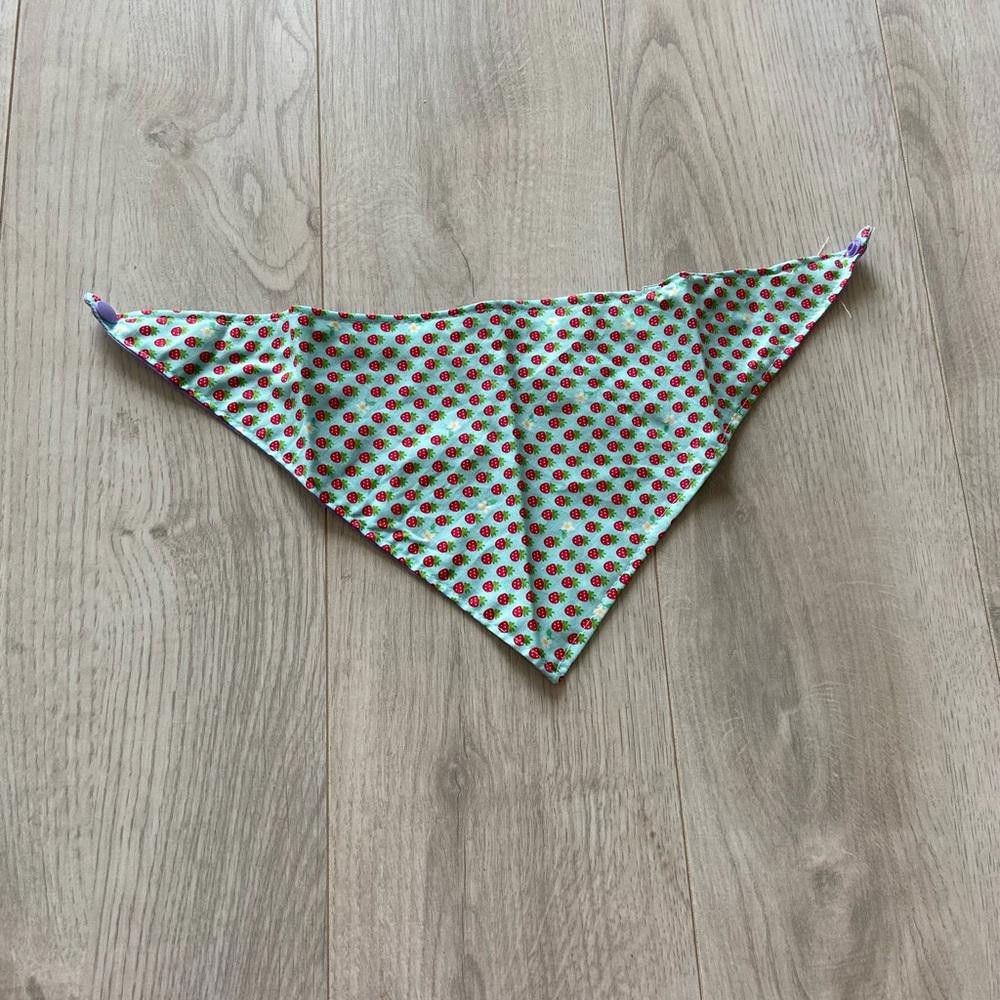Designer Purple and Strawberry Dog Bandana Size ONE SIZE - 6 Thumbnail