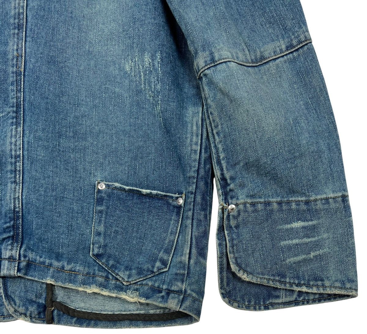 Japanese Brand Vintage Joge Martin Distressed Denim Chore Jacket Size US L / EU 52-54 / 3 - 11 Thumbnail