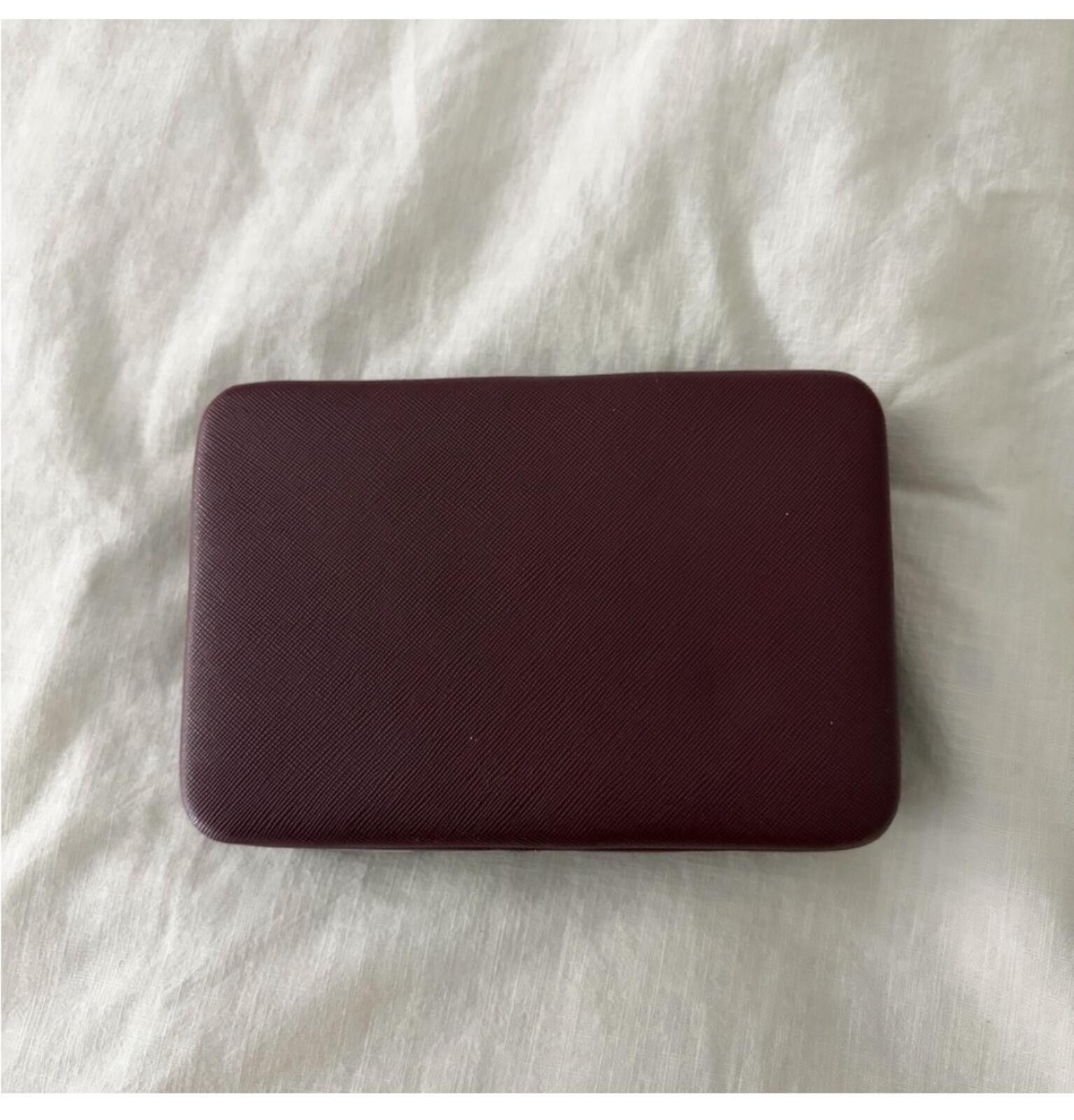 Other ( DO TERRA) essential oils Burgundy clutch case Size ONE SIZE - 2 Thumbnail