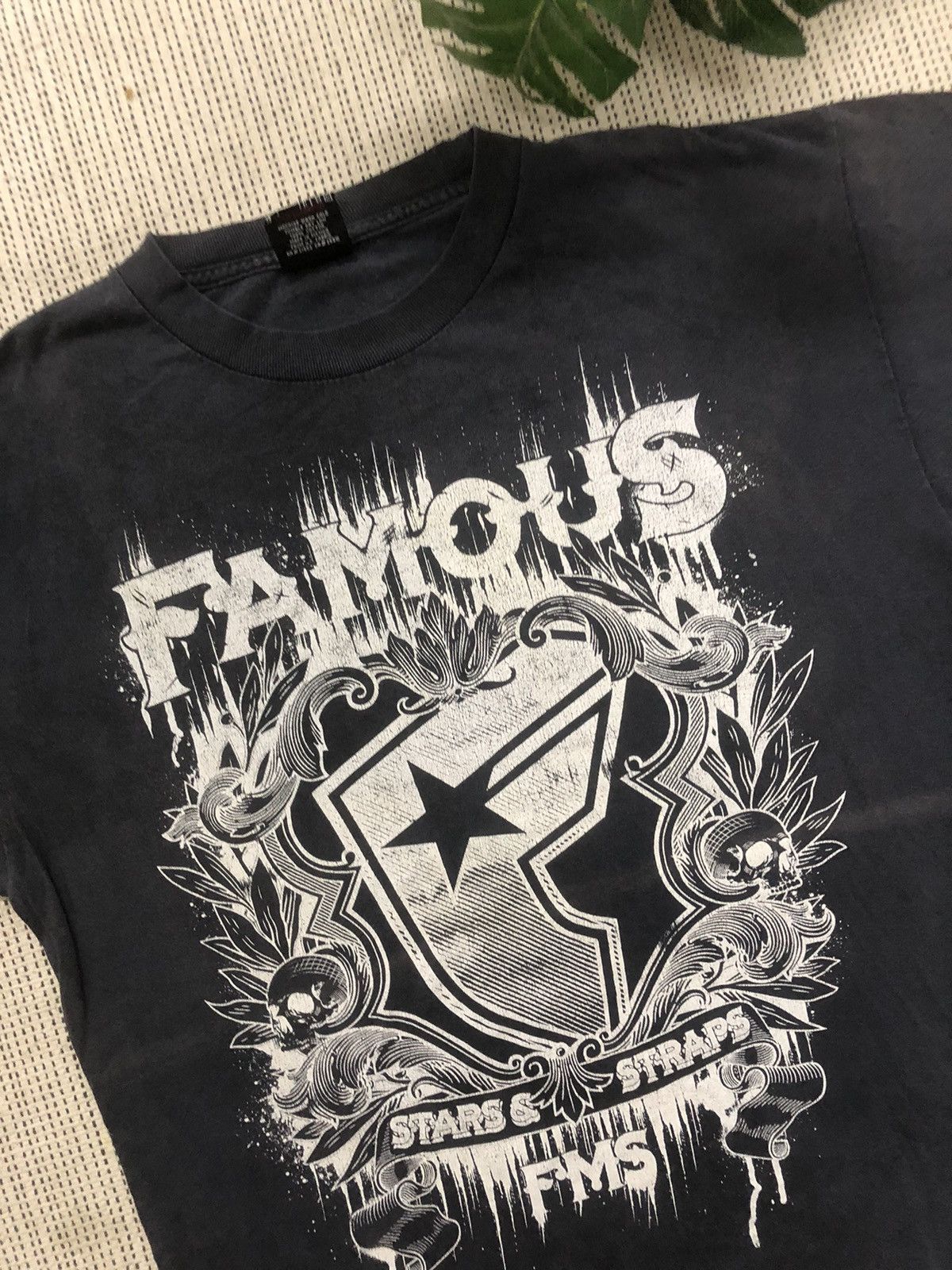 Famous Stars And Straps Vintage Sun Faded Famous start & straps Travis baker Size US L / EU 52-54 / 3 - 2 Thumbnail