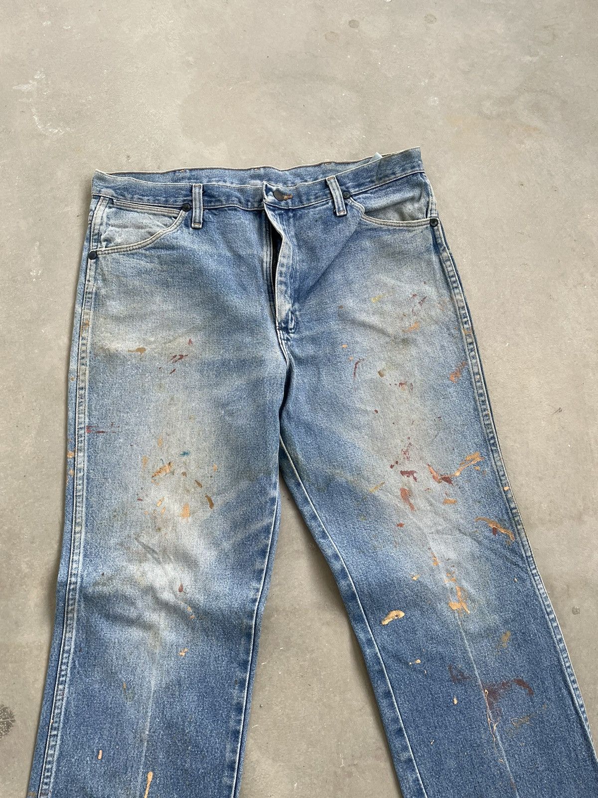 Wrangler WRANGLER DISTRESSED PAINT DENIM PANT Size US 36 / EU 52 - 2 Thumbnail