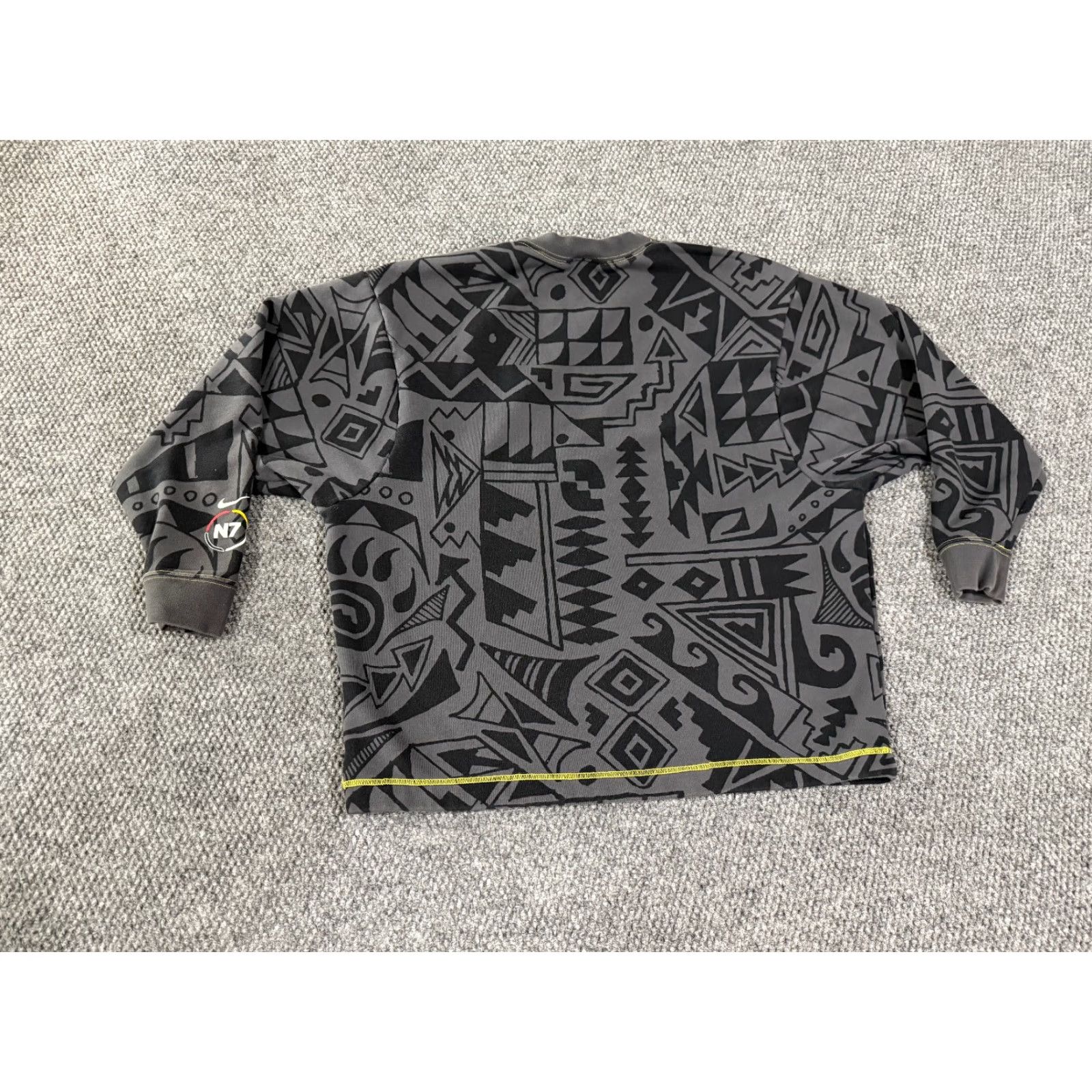 Nike Nike Sweatshirt Womens M Gray Black All Over Print Swoosh Pullover Crewneck Regular Fit Long Sleeve Hooded Lightweight Casual Holiday Season Womens Size M / US 6-8 / IT 42-44 - 7 Thumbnail