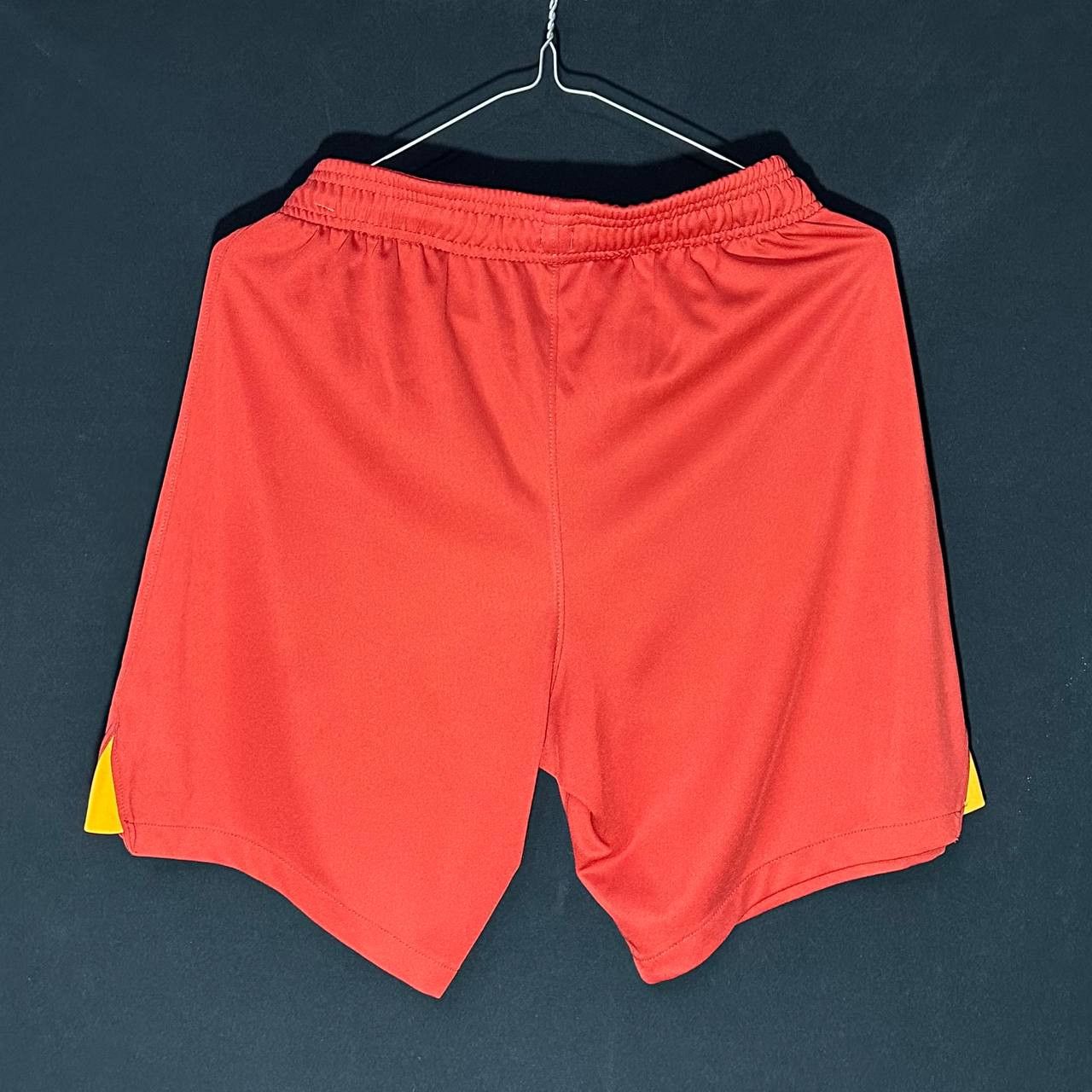 Nike Galatasaray 2023/24 Stadium Home Nike Football Shorts Size US 26 / EU 42 - 6 Thumbnail