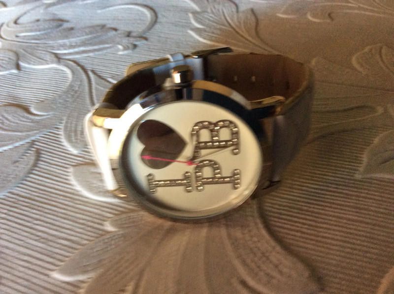 Designer Paul's Boutique Women's with White Dial leather strap watch Size ONE SIZE - 4 Thumbnail