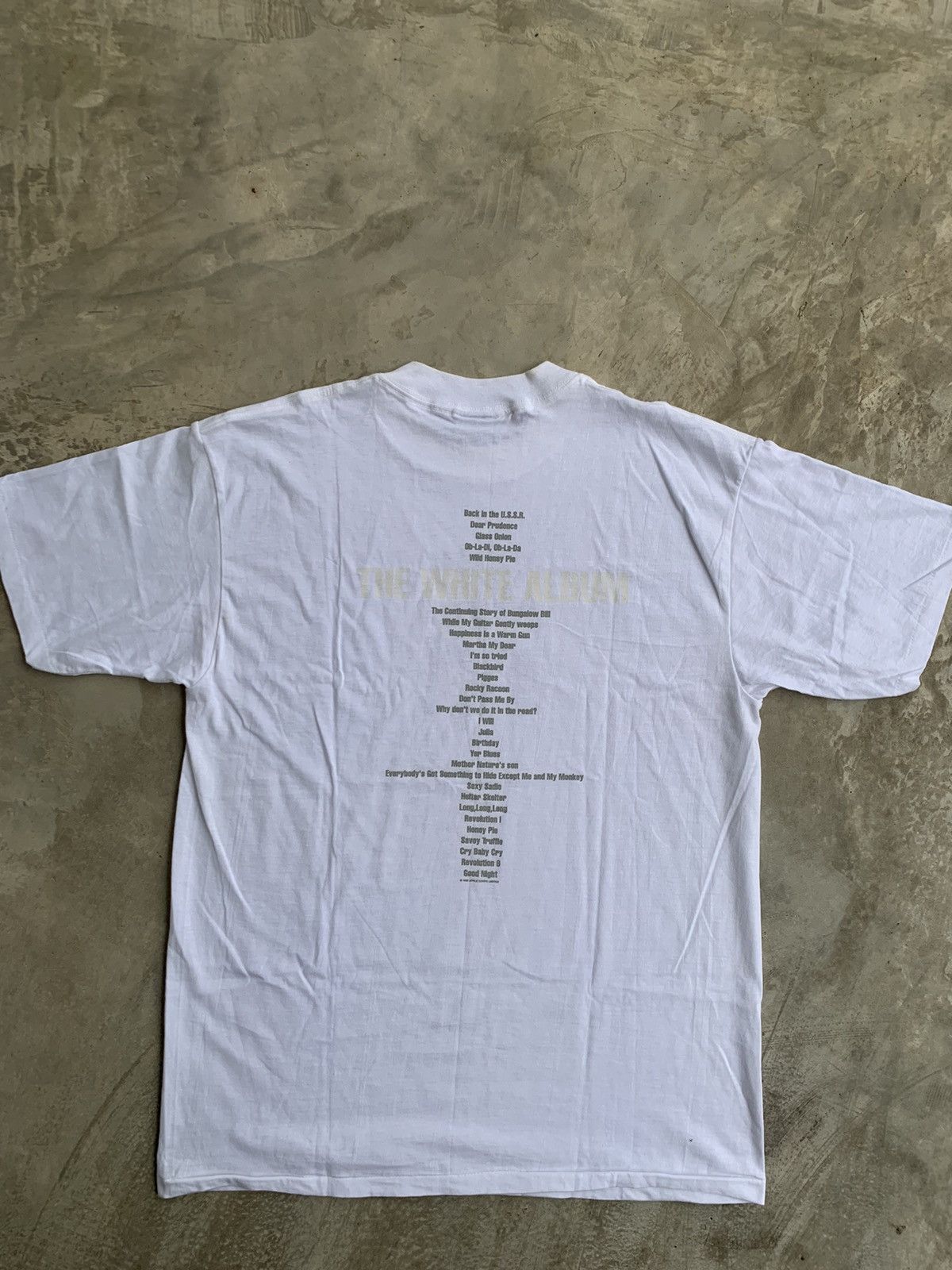 Band Tees × Vintage VINTAGE 90s THE BEATLES WHITE ALBUM T- SHIRT Size US L / EU 52-54 / 3 - 15 Thumbnail