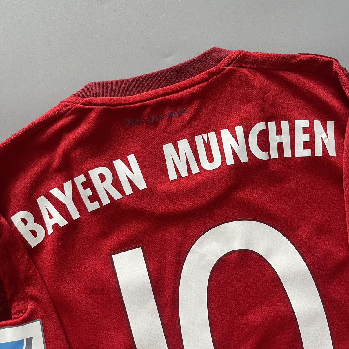 Adidas × Vintage BAYERN ADIDAS 2015/2016 FOOTBALL HOME JERSEY #10 ROBBEN Size US L / EU 52-54 / 3 - 14 Thumbnail