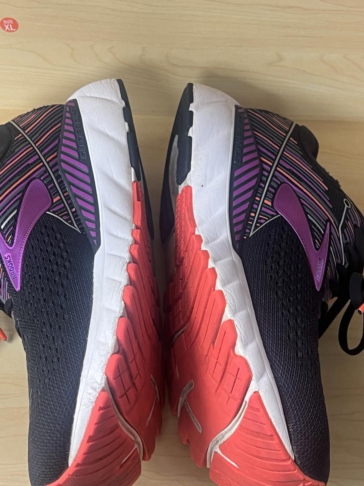 Brooks Brooks Adrenaline GTS 19 Black/Purple Running Shoes S 11.5 Size US 11.5 / IT 41.5 - 5 Thumbnail