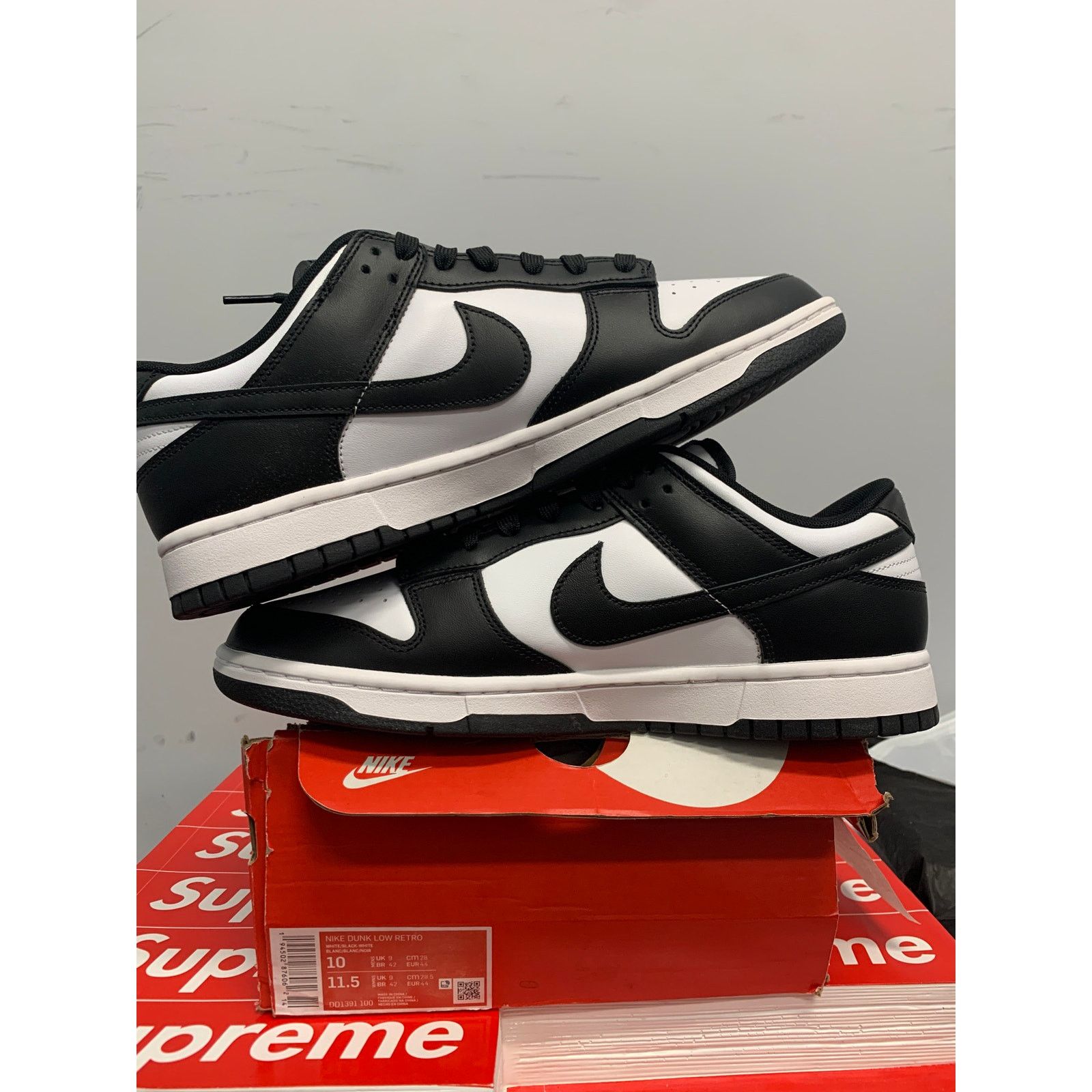 Nike Nike Dunk Low Retro White Black Panda Size 10 NEW SHIPS NOW Size US 10 / EU 43 - 5 Thumbnail