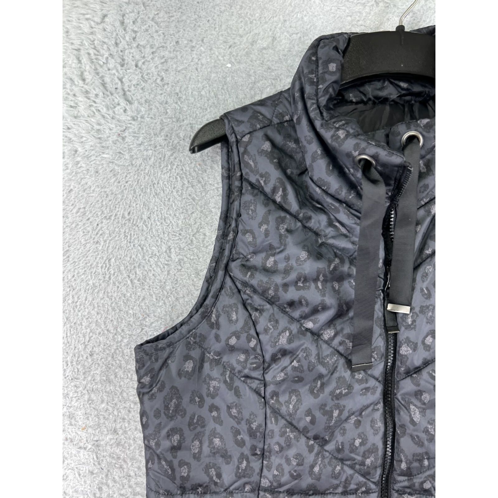 Vintage Maurices Vest Womens Small Gray Leopard Mock Neck Full Zip Pockets Polyester Size S / US 4 / IT 40 - 6 Thumbnail