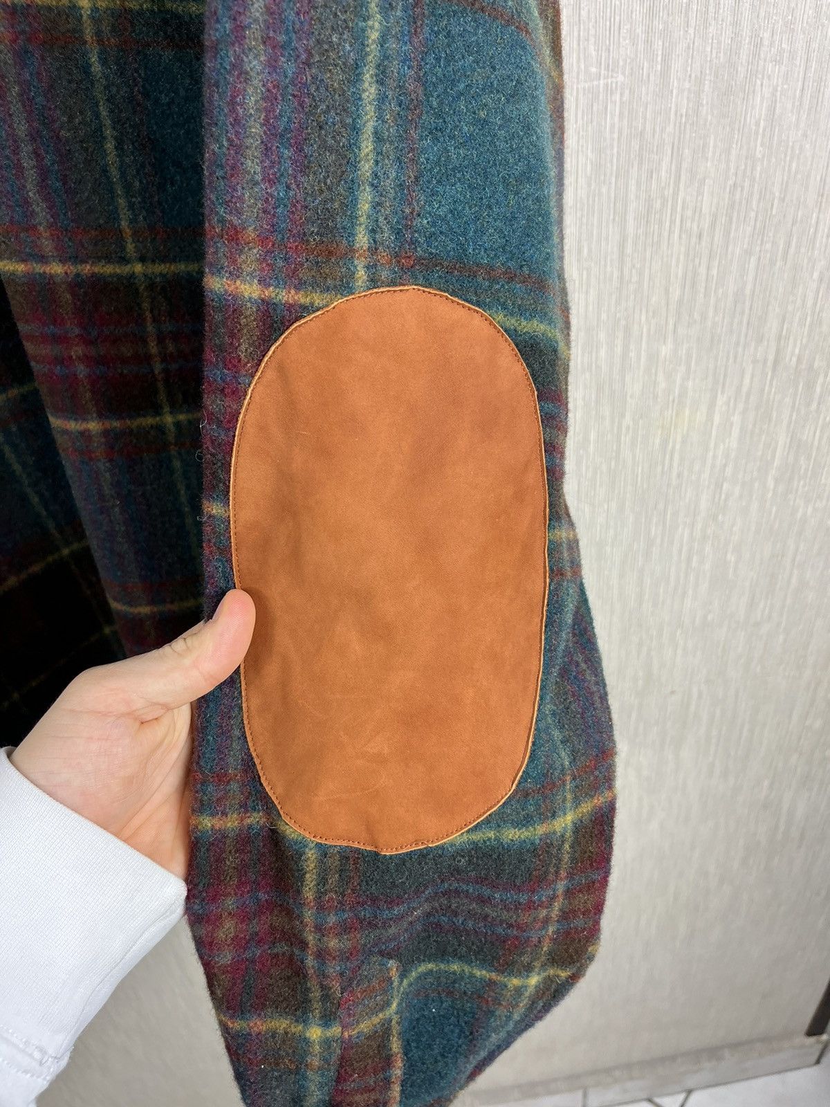 Flannel × Gant × Vintage Vintage 90s Gant plaid wool overshirt flannel checked suede Size US XL / EU 56 / 4 - 17 Thumbnail