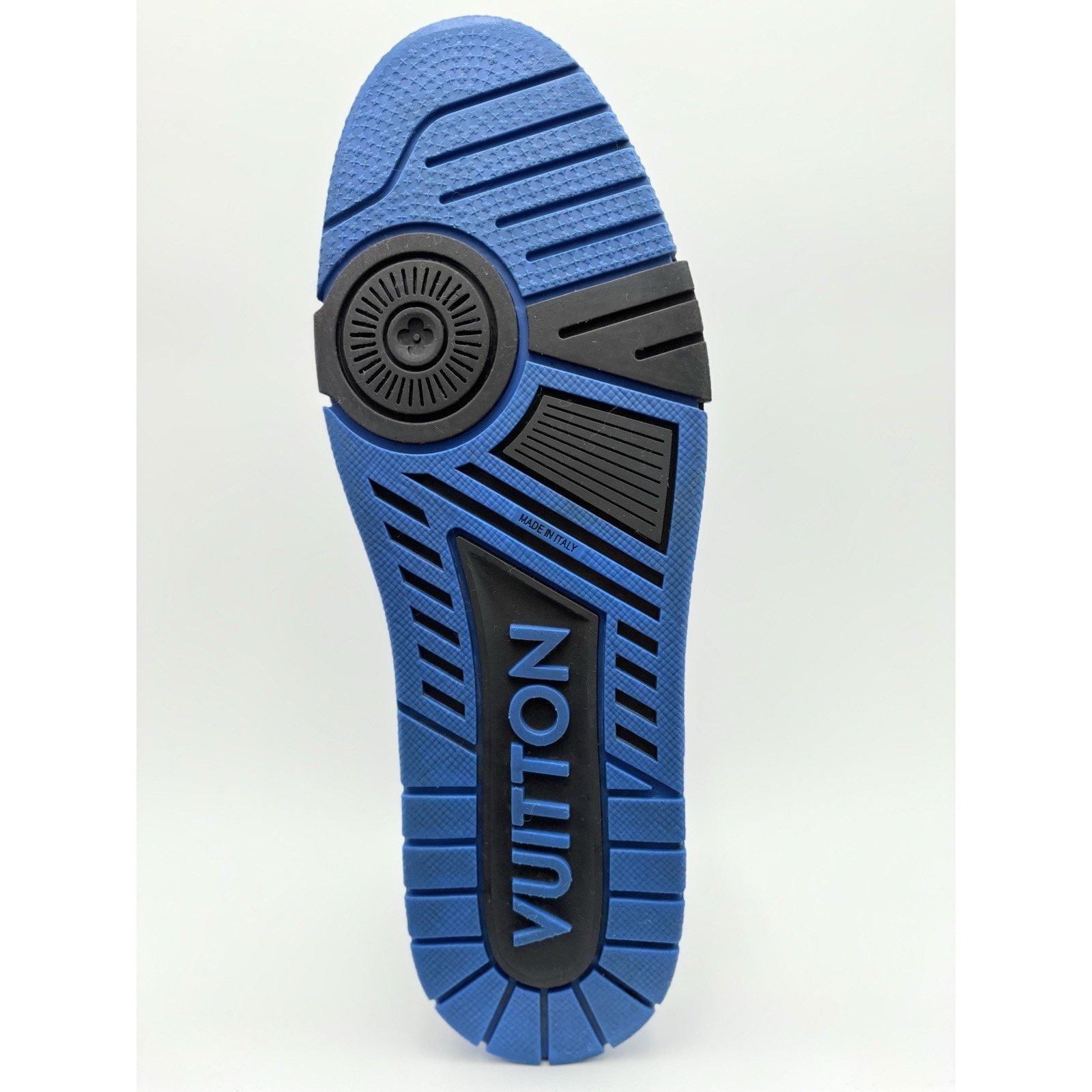 Louis Vuitton 12-12.5 US Louis Vuitton Trainer ' Black Blue ' | GREAT COND Size US 12 / EU 45 - 13 Thumbnail