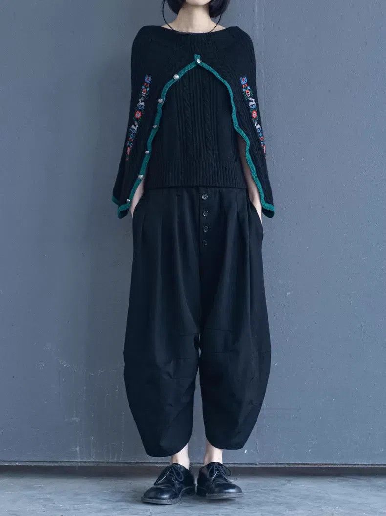 Comme des Garcons Comme Des Garcons size F Ethnic Embroidered Knit Poncho Size XS / US 0-2 / IT 36-38 - 2 Thumbnail