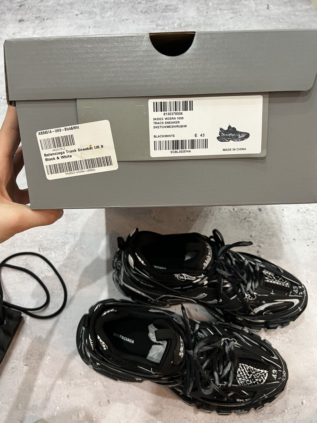 Balenciaga Balenciaga Track Sneaker Sketch Graffiti Size US 10 / EU 43 - 9 Thumbnail