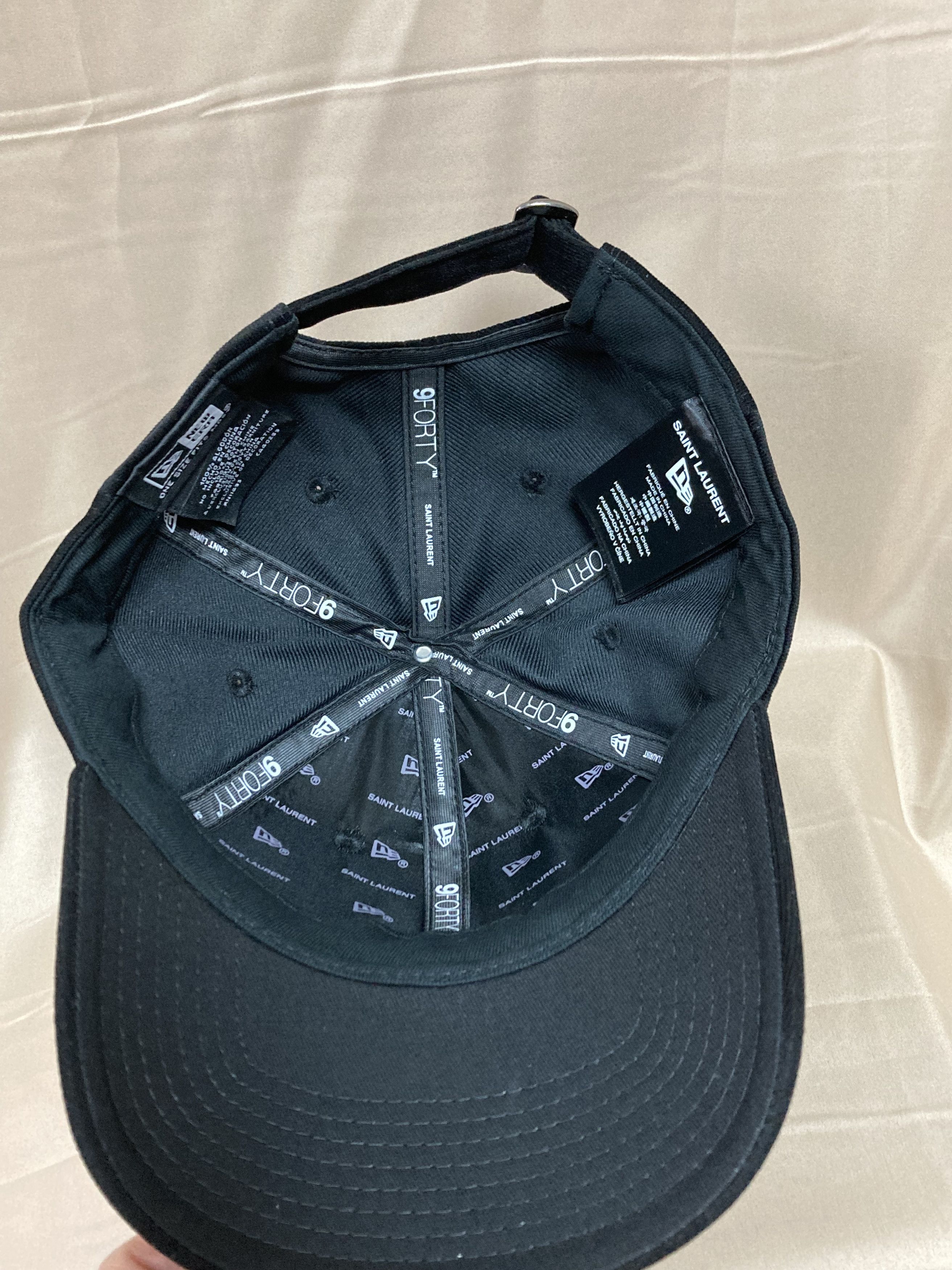 Yves Saint Laurent YSL Sunscreen baseball Corduroy cap Size ONE SIZE - 7 Thumbnail