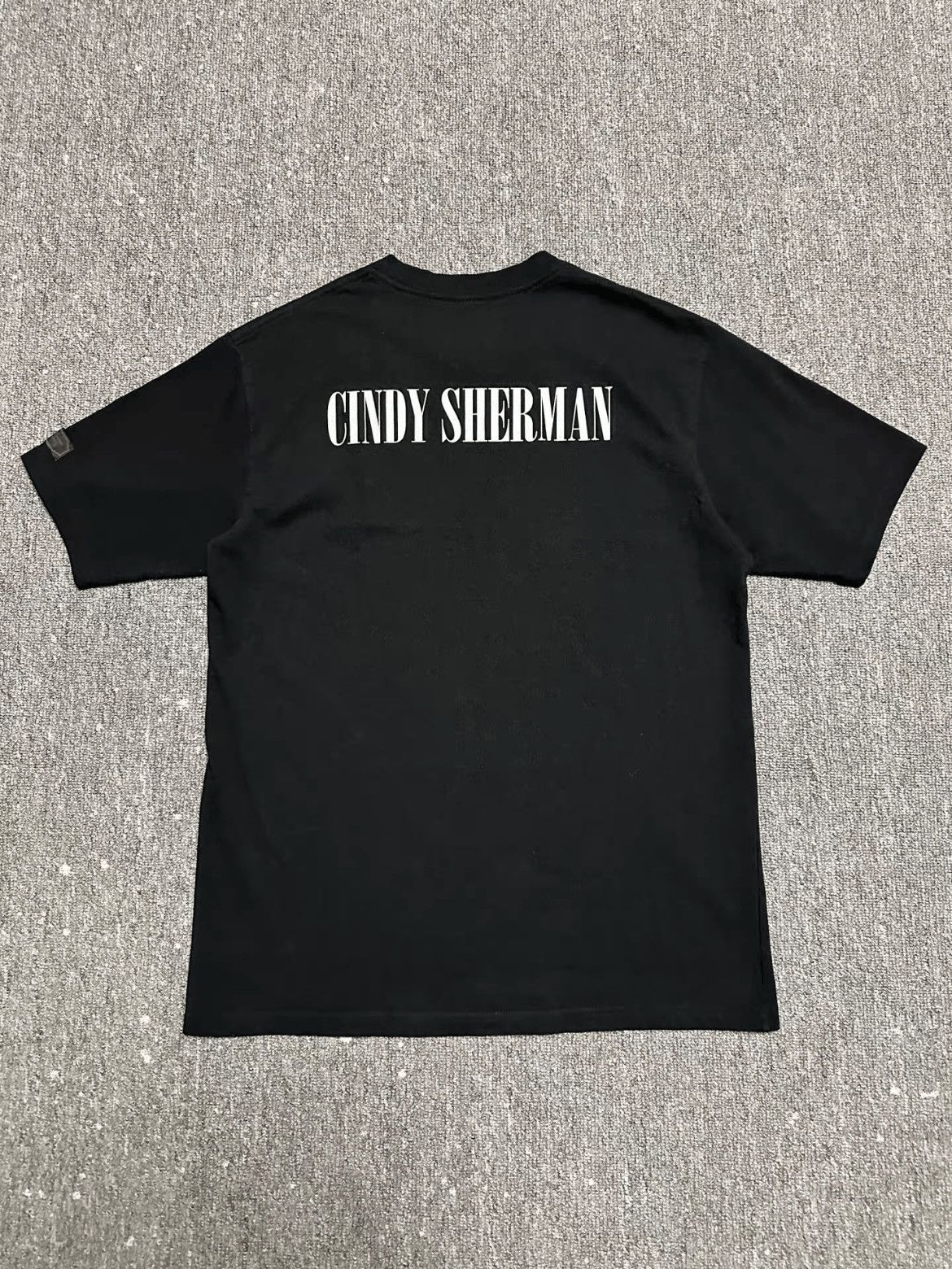 Undercover Sz 3 Undercover Cindy Sherman Figure Print Tee Size US L / EU 52-54 / 3 - 2 Thumbnail