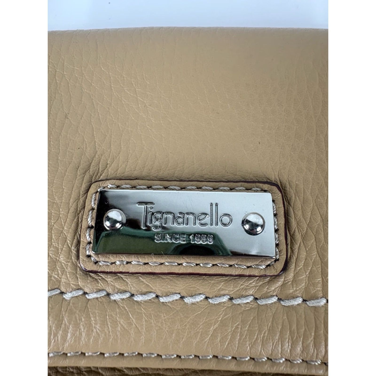 Vintage Tignanello Beige Genuine Leather Small Crossbody Bag Size ONE SIZE - 2 Thumbnail