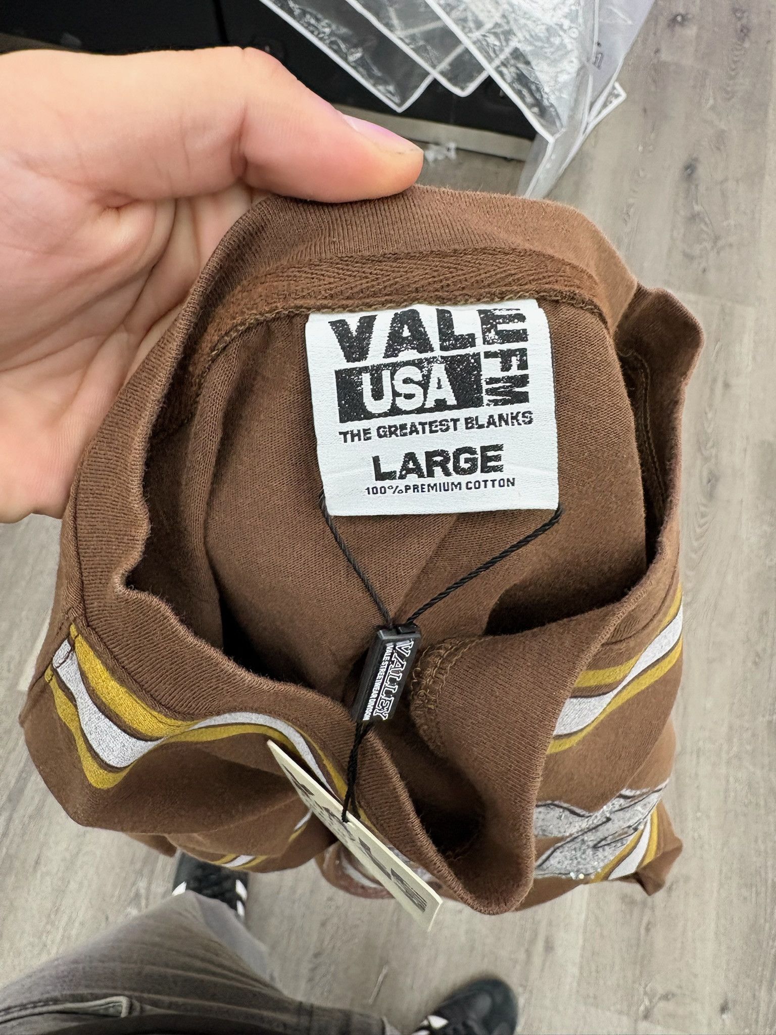 Vale Vale "Chocolate Bling" Tee Size US L / EU 52-54 / 3 - 3 Thumbnail