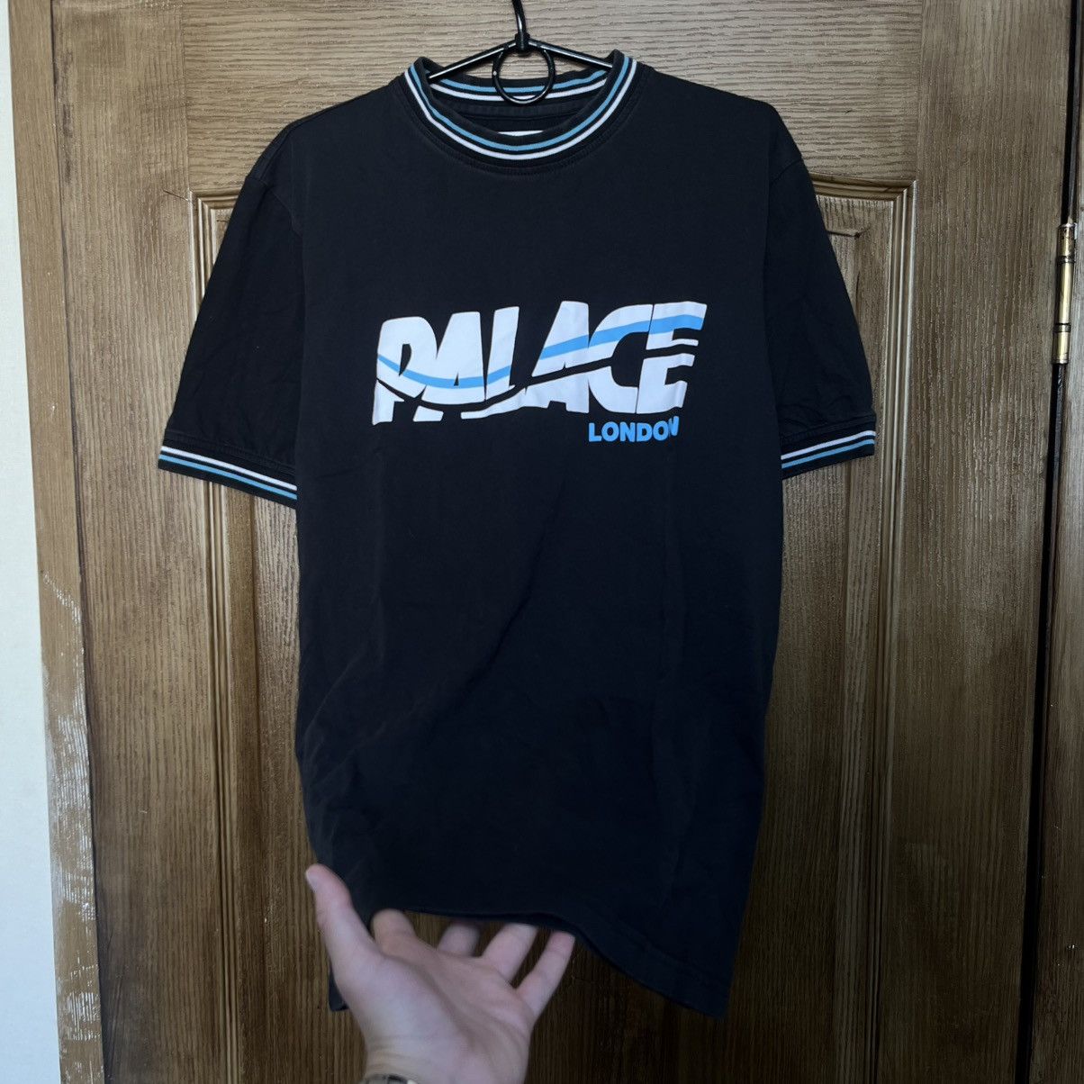 Palace Palace London T-Shirt Black Big logo Size US M / EU 48-50 / 2 - 2 Thumbnail