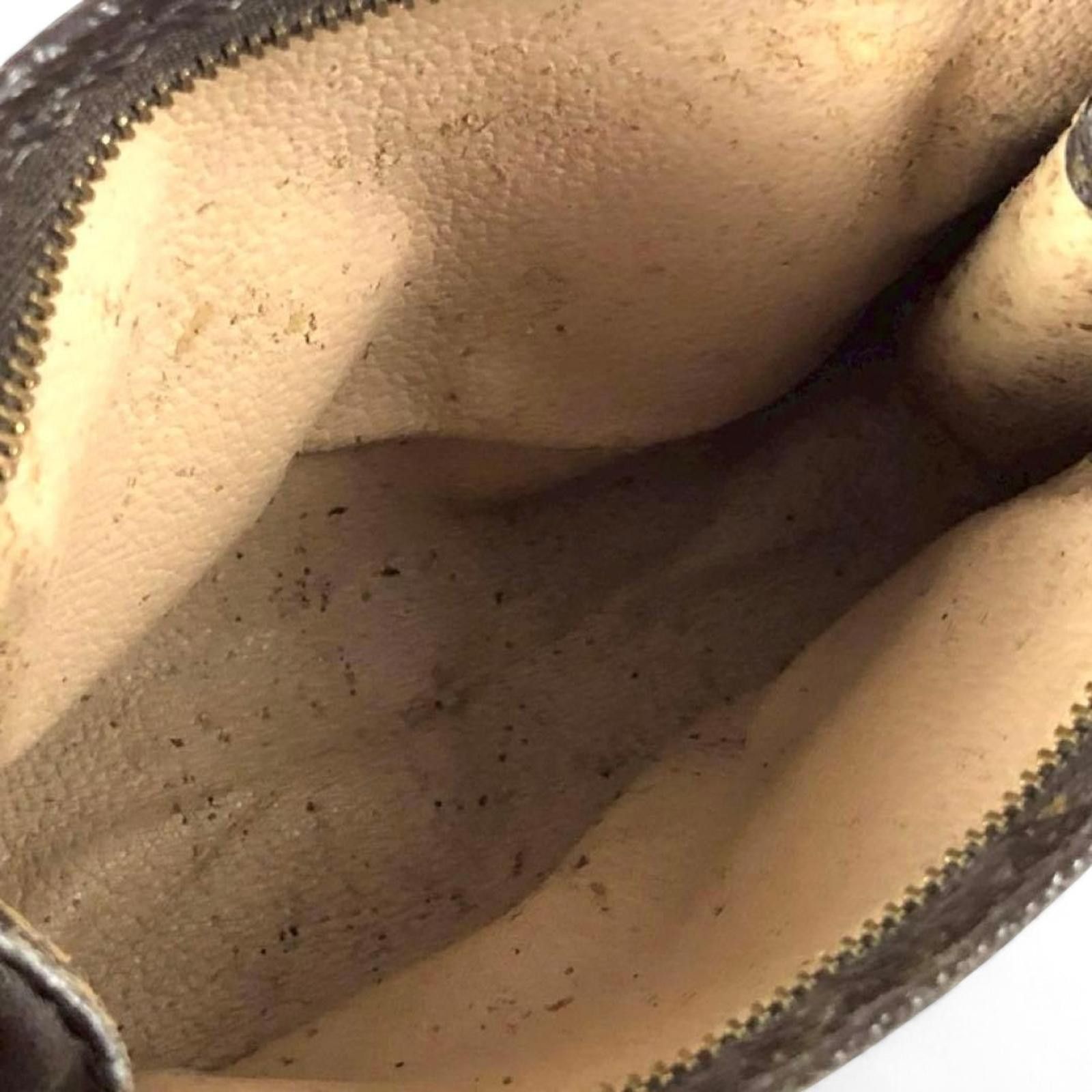 Louis Vuitton Louis Vuitton - Monogram Canvas Pouch Clutch Size ONE SIZE - 7 Thumbnail