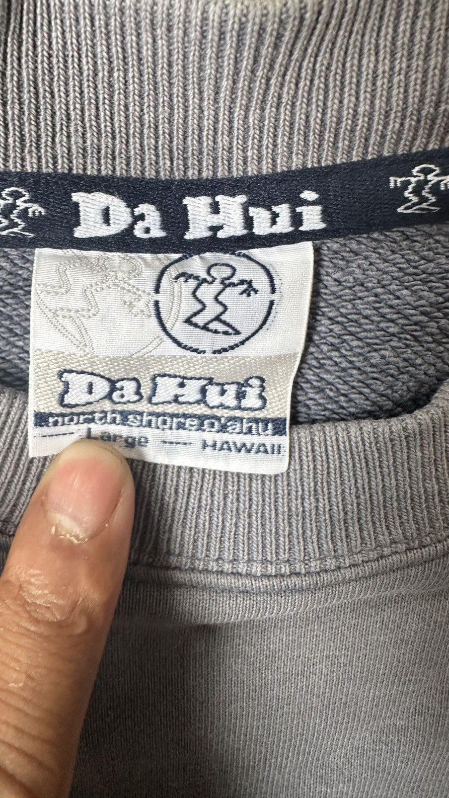 Japanese Brand VINTAGE DA HUI SURF WELL FADED SWEATSHIRT Size US M / EU 48-50 / 2 - 4 Thumbnail