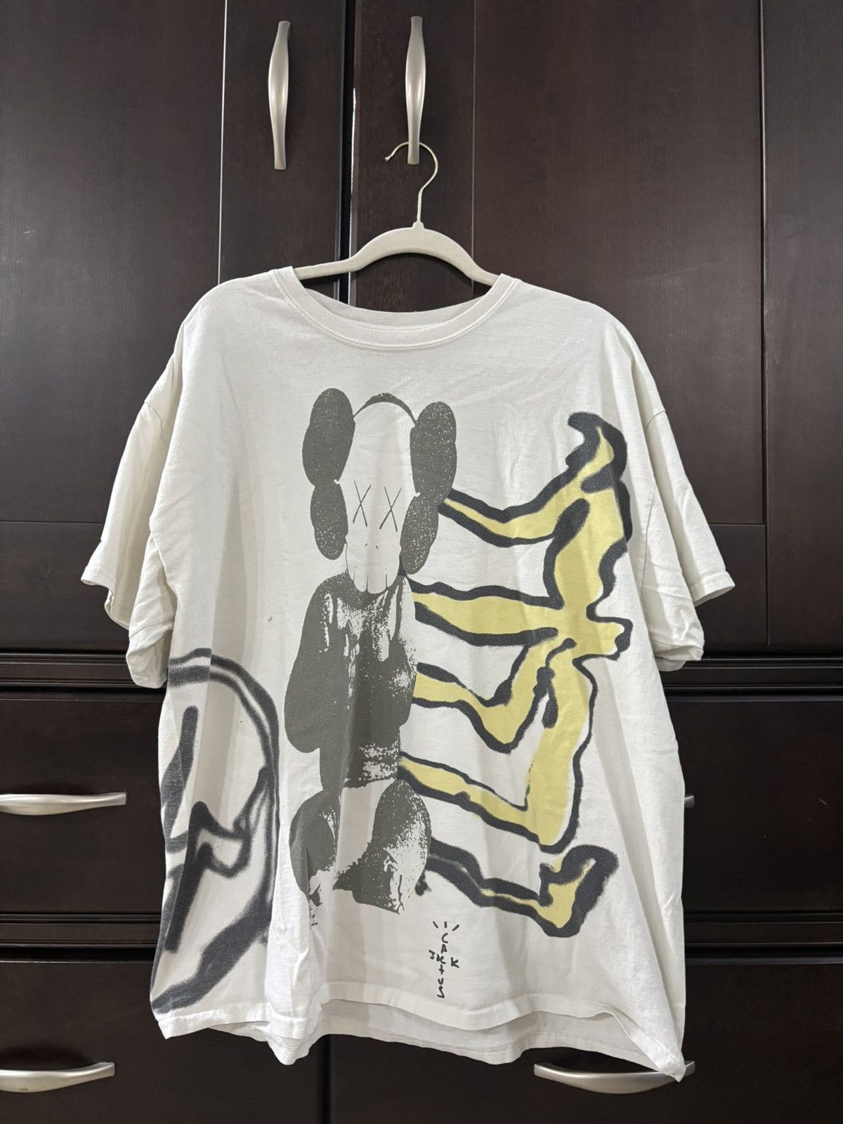 Fragment Design × Kaws × Travis Scott Kaws x Cactus Jack T-Shirt Size US XL / EU 56 / 4 - 1 Thumbnail